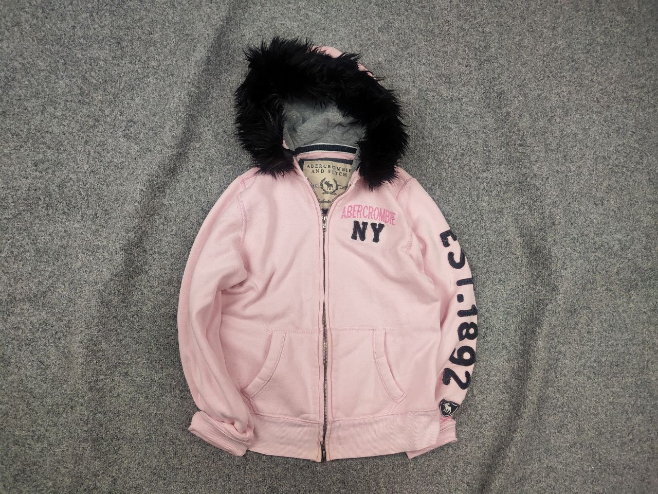 Abercrombie & Fitch Y2K Abercrombie & Fitch Vintage Faux Fur