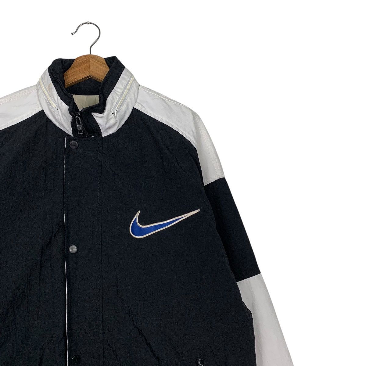 Nike Vintage Nike Basketball Jacket Size US XL / EU 56 / 4 - 6 Thumbnail