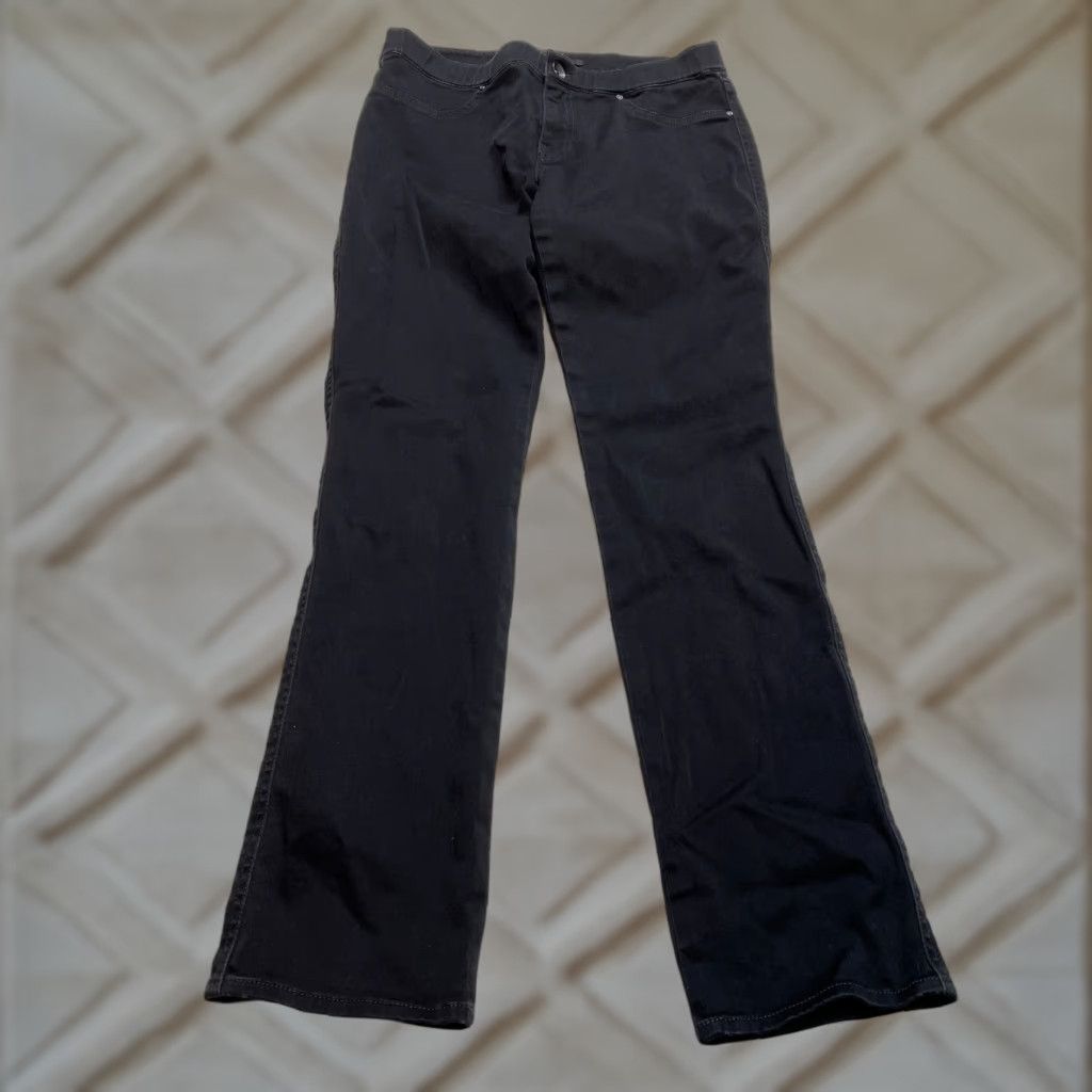 Vintage Elie Tahari Jeans Womens Straight Leg Black Stretch Pockets Solid 31x31.5 Size 24" / US 00 / IT 34 - 1 Thumbnail