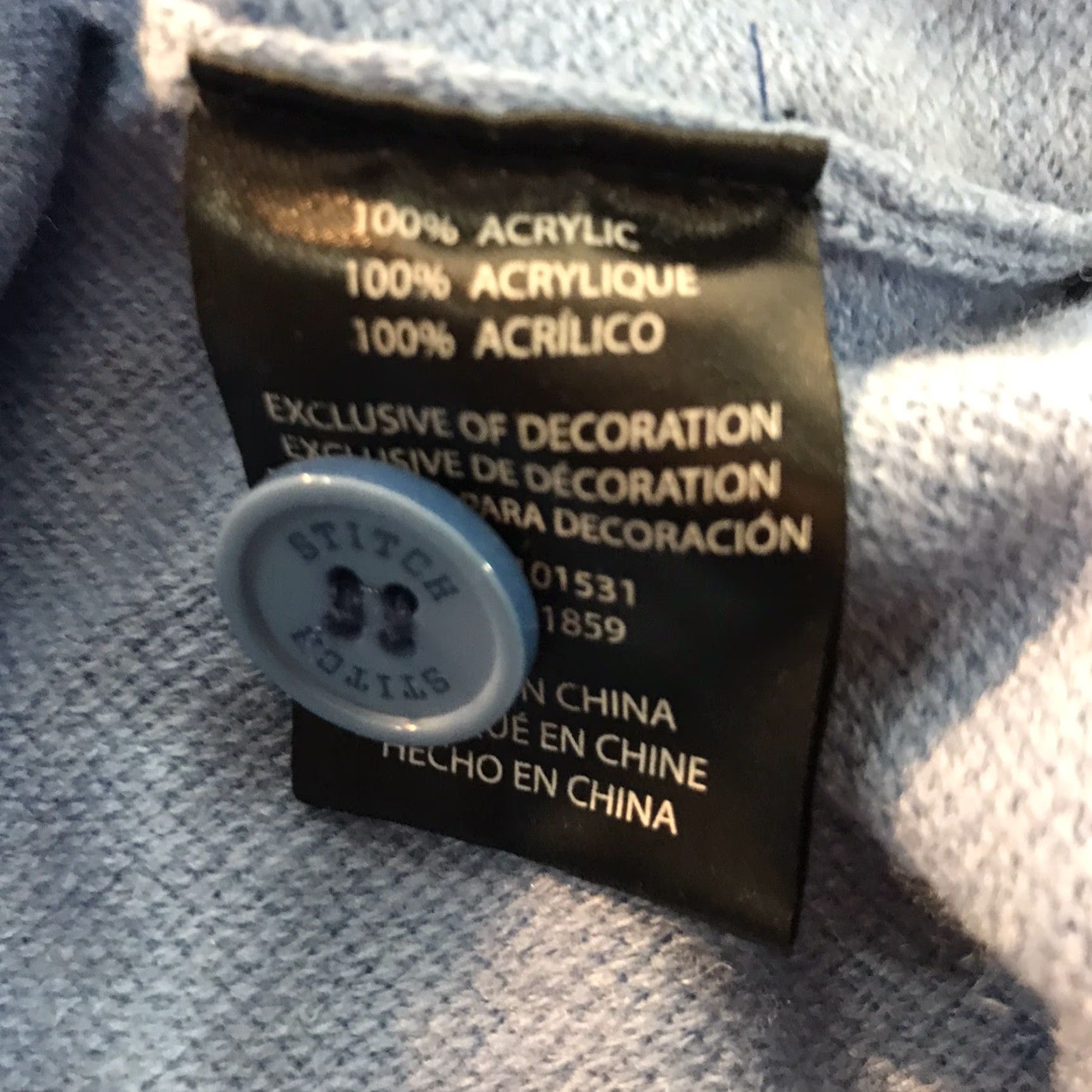 Disney Disney Stitch Blue Knit Cardigan Womens Size L 90s Cartoon Embroidered Sweater Size L / US 10 / IT 46 - 6 Thumbnail