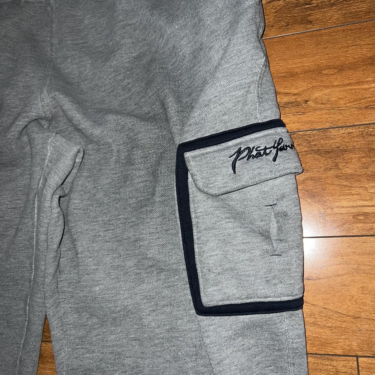Phat Farm Vintage Y2k Phat Farm Baggy Cargo Sweatpants Size US 36 / EU 52 - 4 Thumbnail