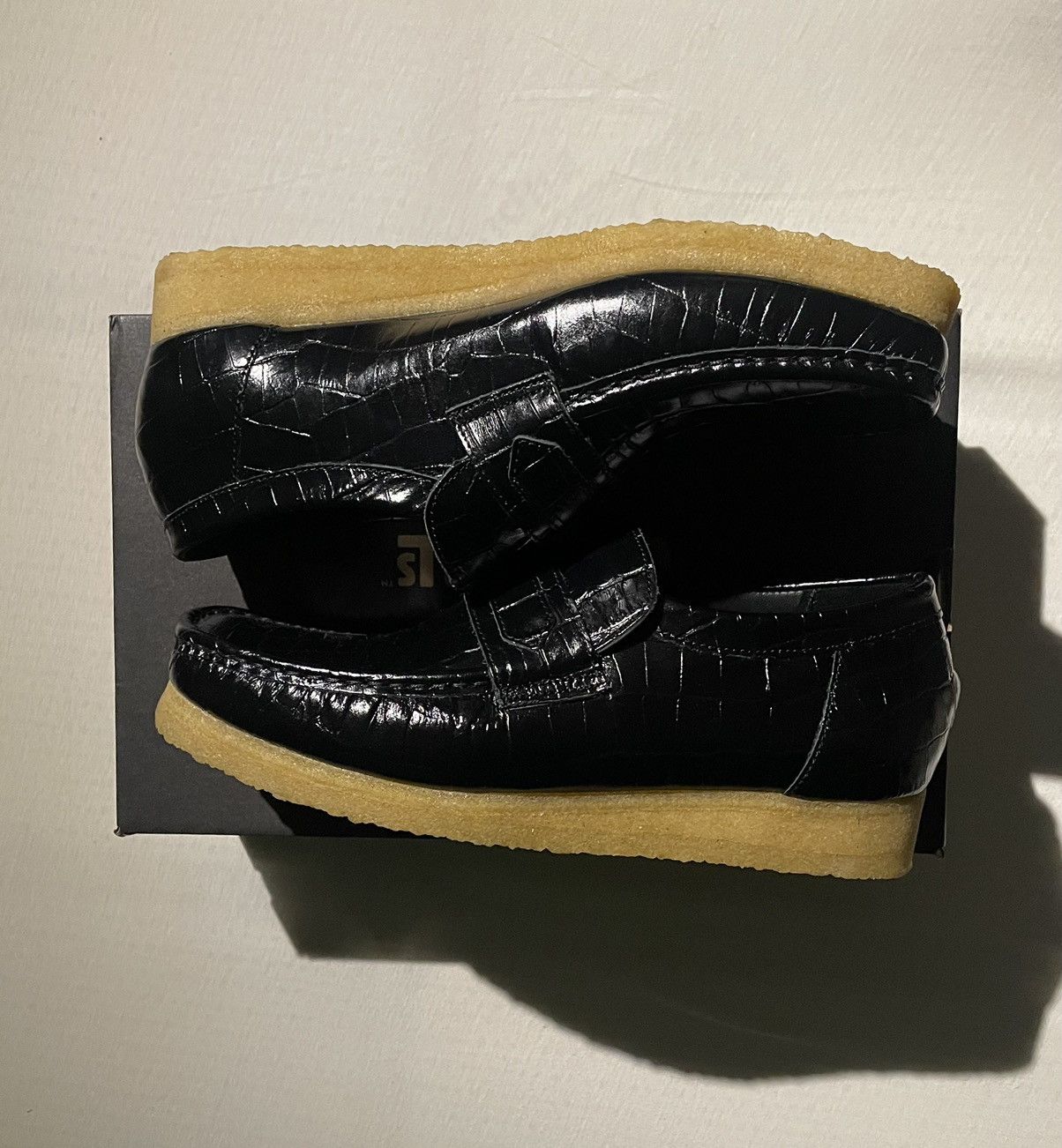 Clarks Clark Wallabee Loafers Size US 7 / EU 40 - 2 Thumbnail
