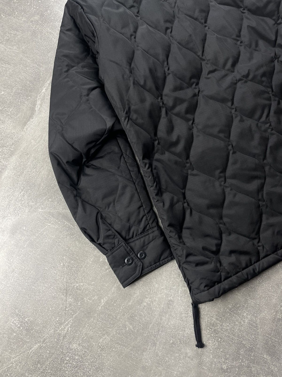 TAION TAION Military Quilted Down Shirt Jacket Black Size M Size US L / EU 52-54 / 3 - 8 Thumbnail