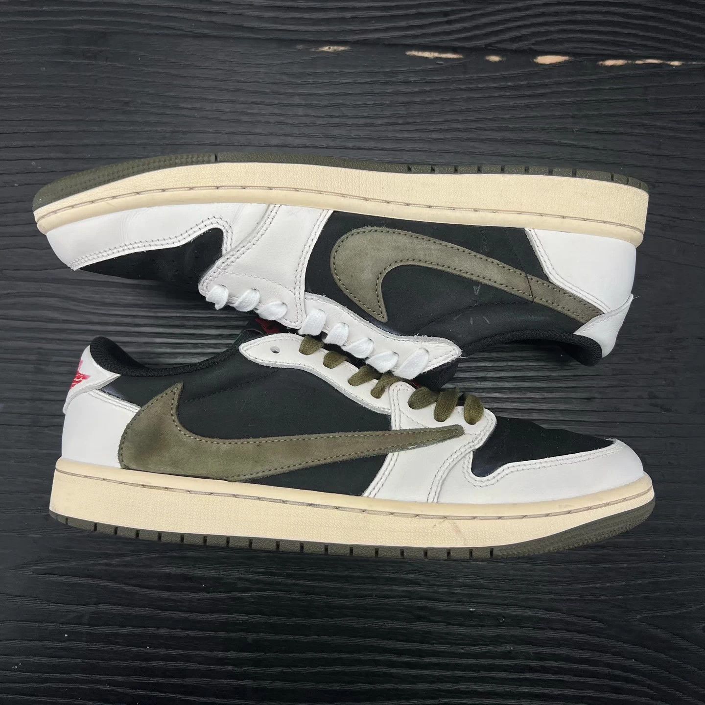 Travis Scott Travis Scott x AJ1 Low Olive Barbed 5.0 42.5 New Size US 10.5 / EU 43-44 - 4 Thumbnail