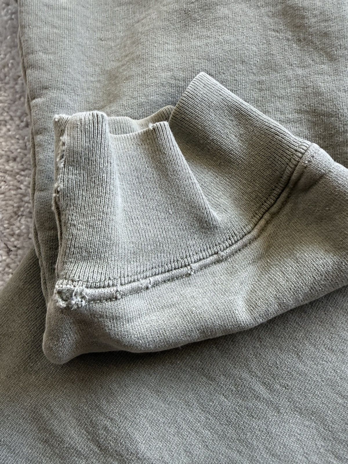 Supreme Good condition Supreme split crewneck from FW18 Size US L / EU 52-54 / 3 - 10 Thumbnail