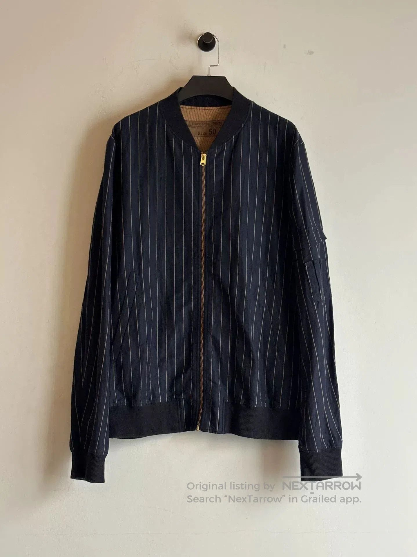 Ziggy Chen Decoster Striped Baseball Jacket in Navy Blue. Size US L / EU 52-54 / 3 - 1 Thumbnail