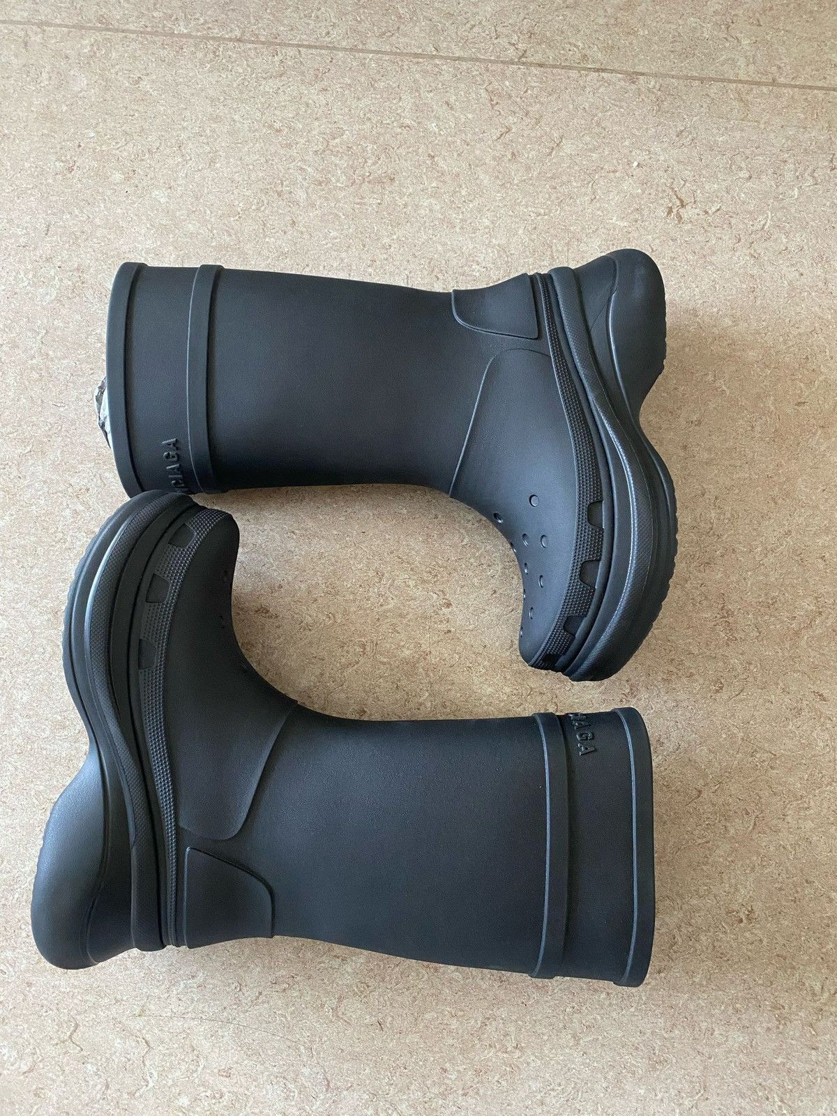 Brandnew* Balenciaga Black Croc Boots