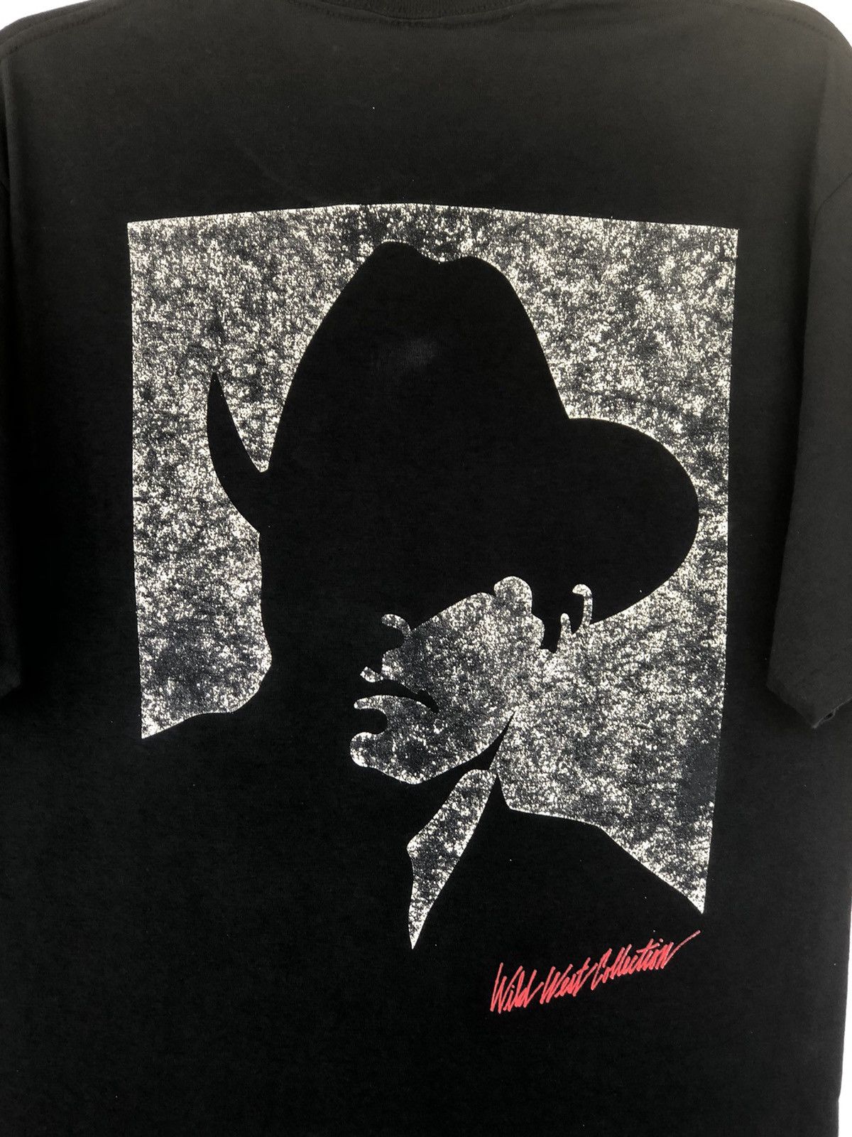 Marlboro Vintage 90s MARLBORO Wild West Cowboy Tee Size US L / EU 52-54 / 3 - 1 Thumbnail