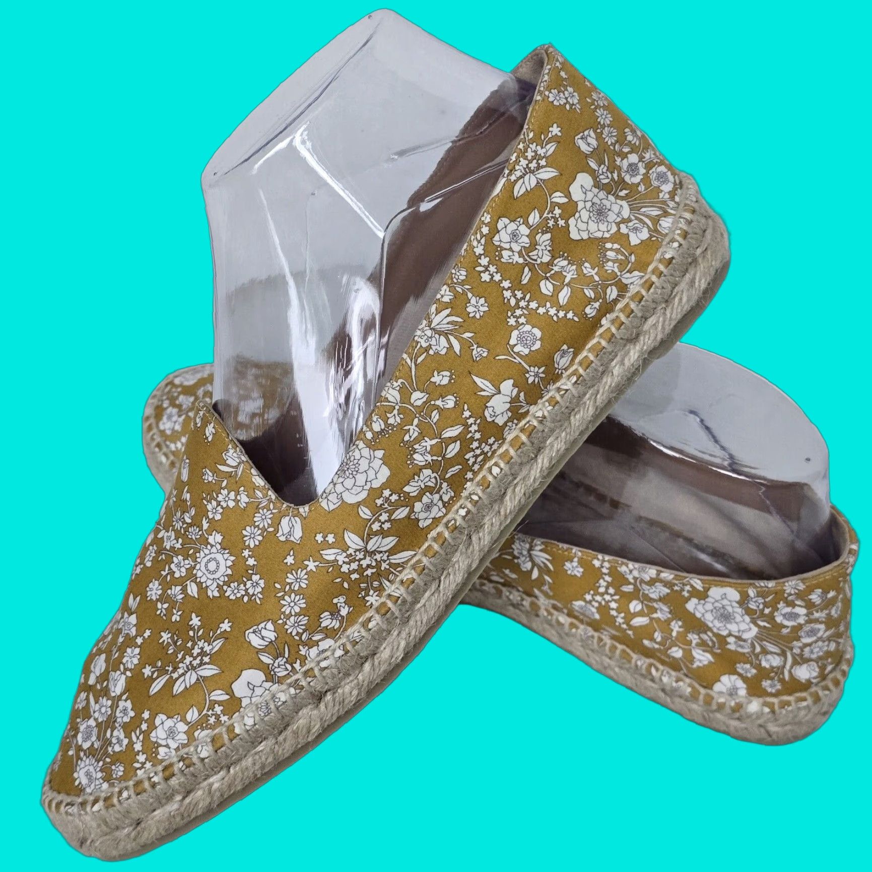 Vintage Castaner Liberty Floral Espadrille Flat Shoes Women Us 8.5 Yellow Cotton Blend Boots Womens (Size 7.5)