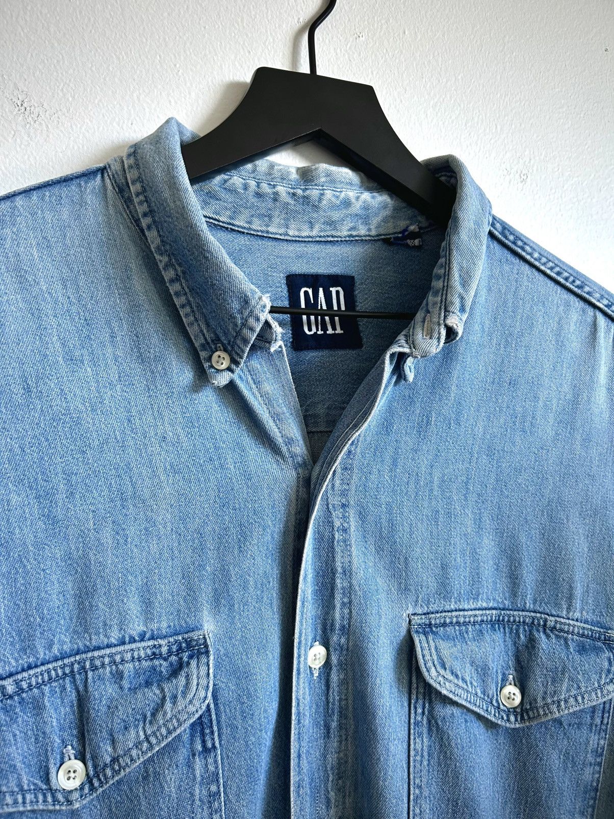 Gap Vintage 1990s GAP Cropped Denim Button Down Size US L / EU 52-54 / 3 - 3 Thumbnail