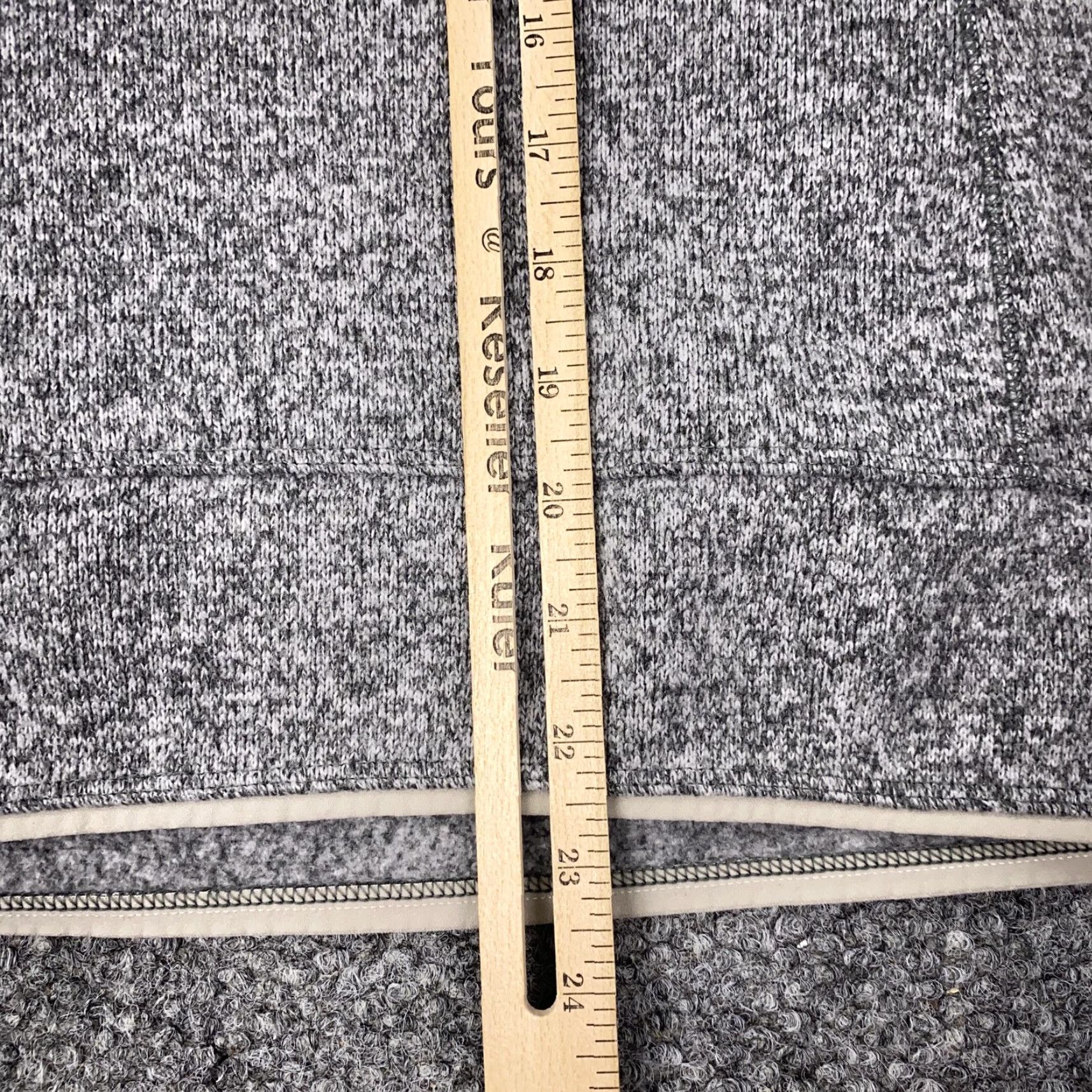 The North Face VINTAGE? No. The North Face Pullover Women M Gray Knit Hooded Sweater Fleece Winter Outdoor Size M / US 6-8 / IT 42-44 - 6 Thumbnail