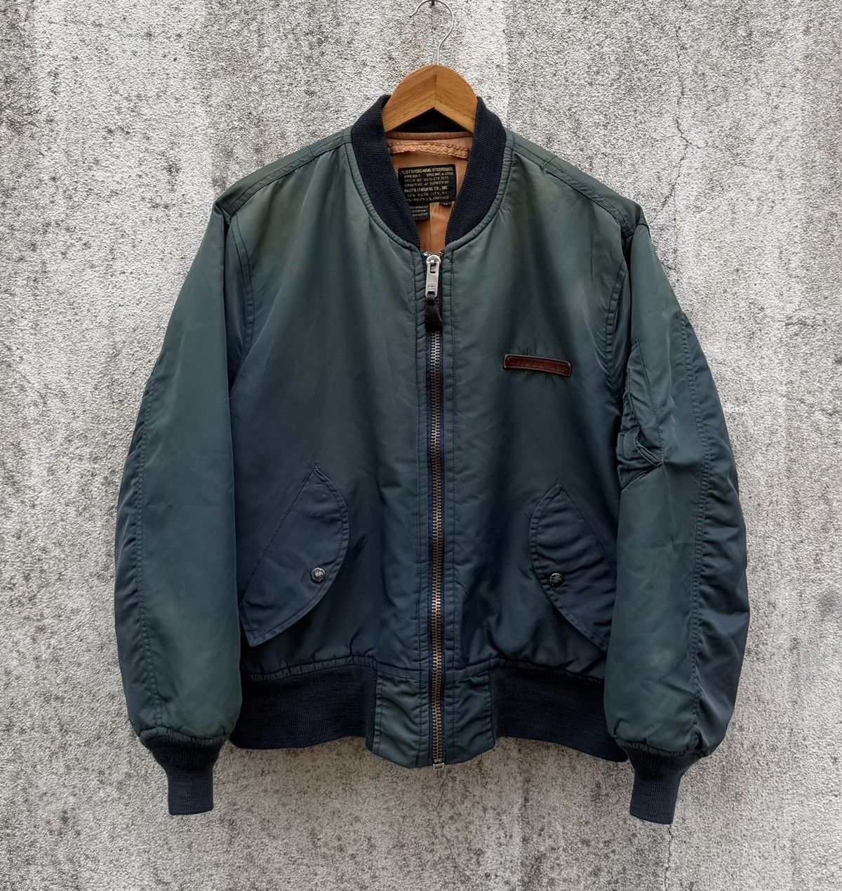 Avirex Vintage Avirex Flyer’s Mans Intermediate Ma-1 Bomber Jacket Size US M / EU 48-50 / 2 - 2 Thumbnail