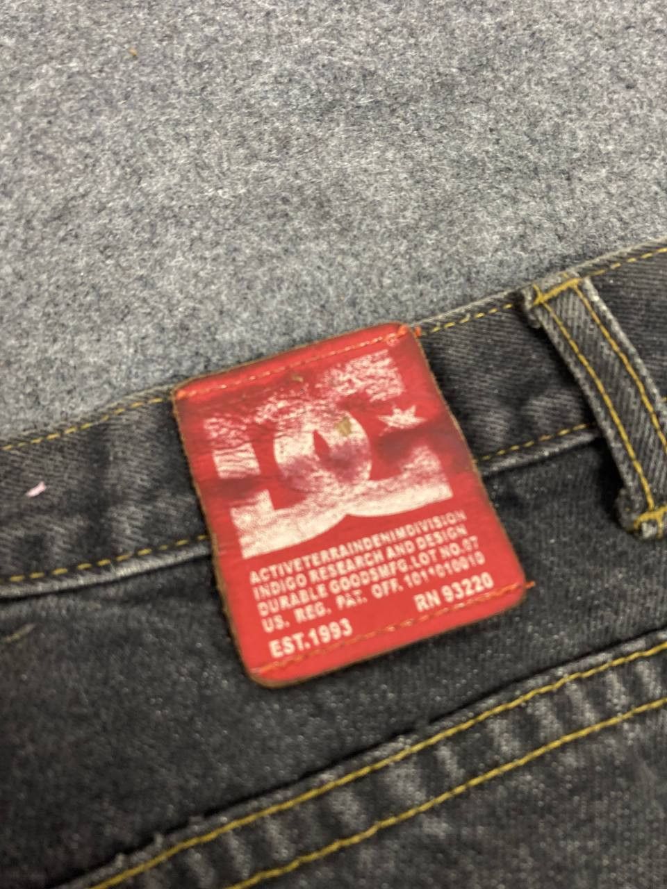 DC dc shoeco usa baggy jorts 3quarter denim Size US 36 / EU 52 - 5 Thumbnail