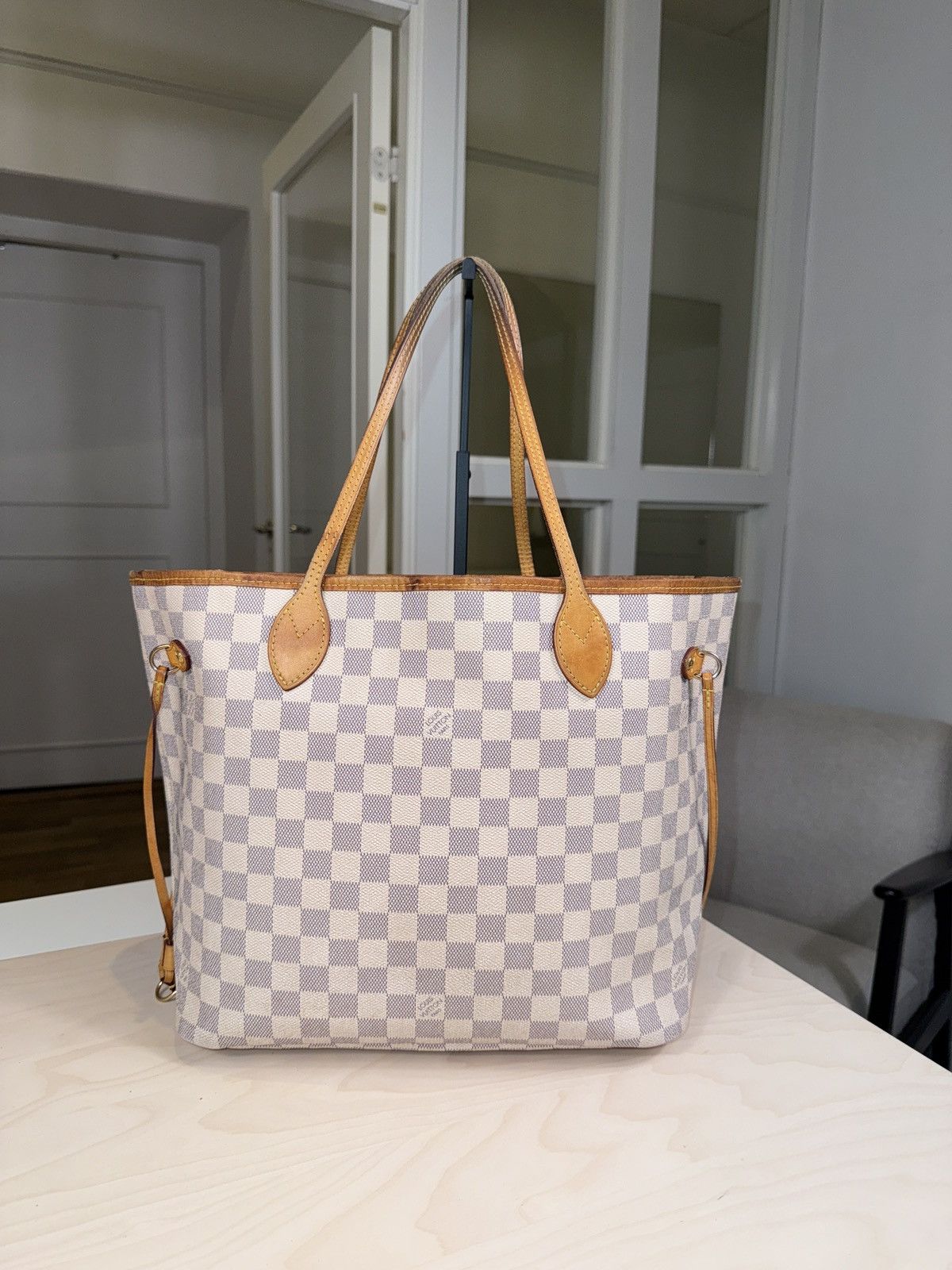 Louis Vuitton Louis Vuitton Neverfull Damier Azure MM Size ONE SIZE - 2 Thumbnail