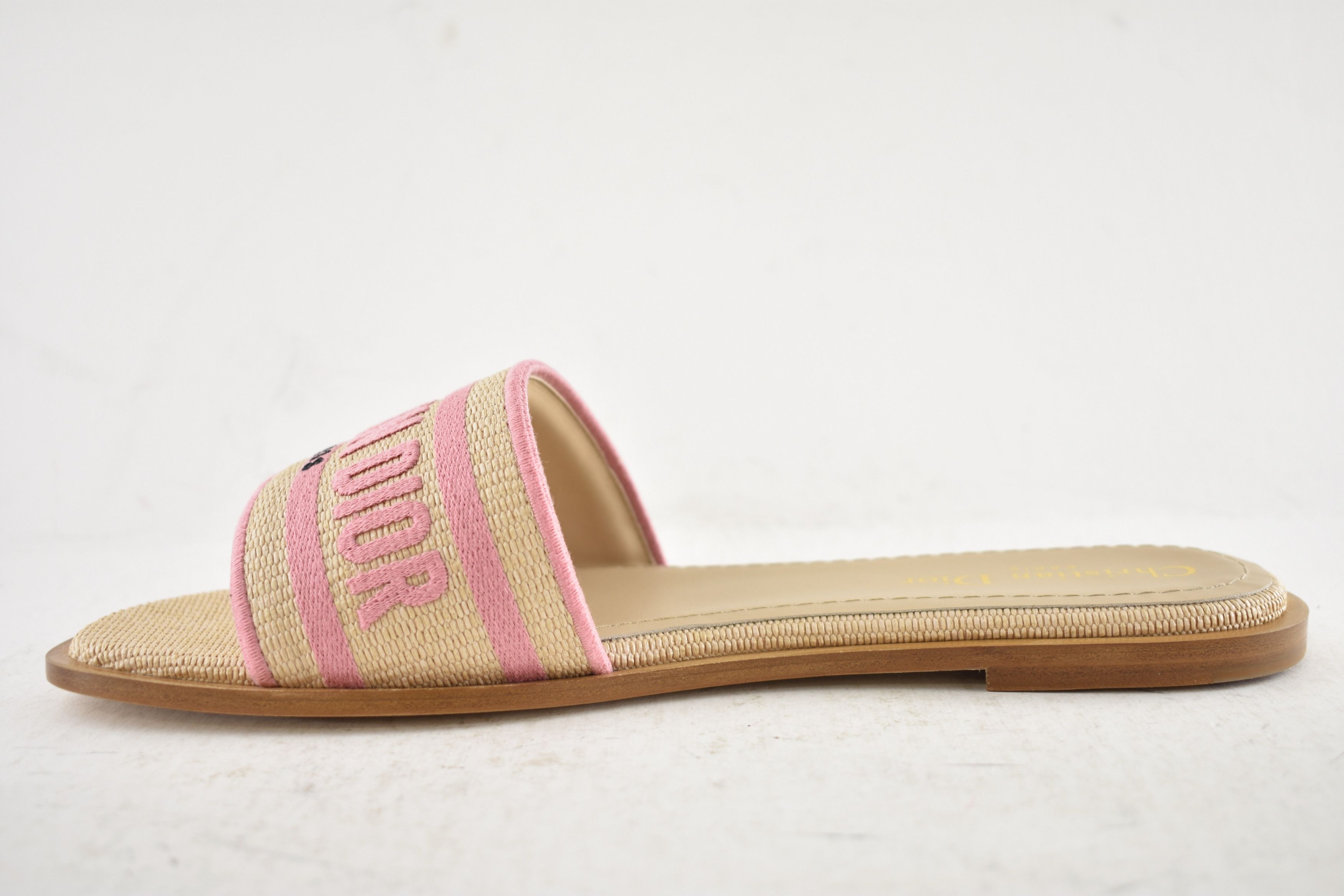 Dior Dior Dway Rose Begonia Raffia Logo Slide Flat Sandal 38.5 Size US 8.5 / IT 38.5 - 10 Thumbnail