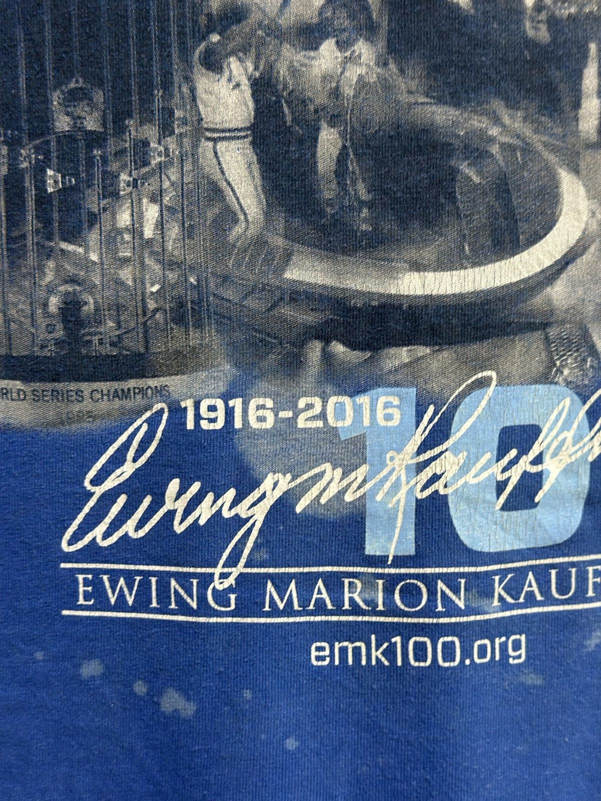 Gildan × MLB × Vintage Vintage Mlb Ewing Marion Kauffman Faded Tee Size US XL / EU 56 / 4 - 4 Thumbnail