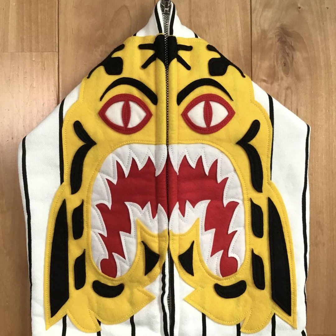 Bape 🐯JAPAN limited🐯 Hanshin Tigers Tiger full zip hoodie BAPE Size US S / EU 44-46 / 1 - 3 Thumbnail