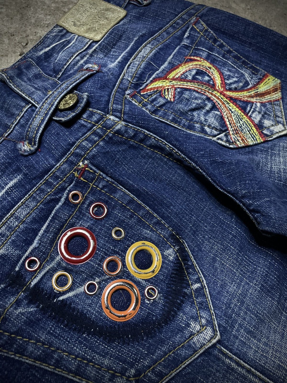 Hysteric Glamour 2000’s Redpepper - Super Flared Rings Denim Pants Size US 27 - 15 Thumbnail