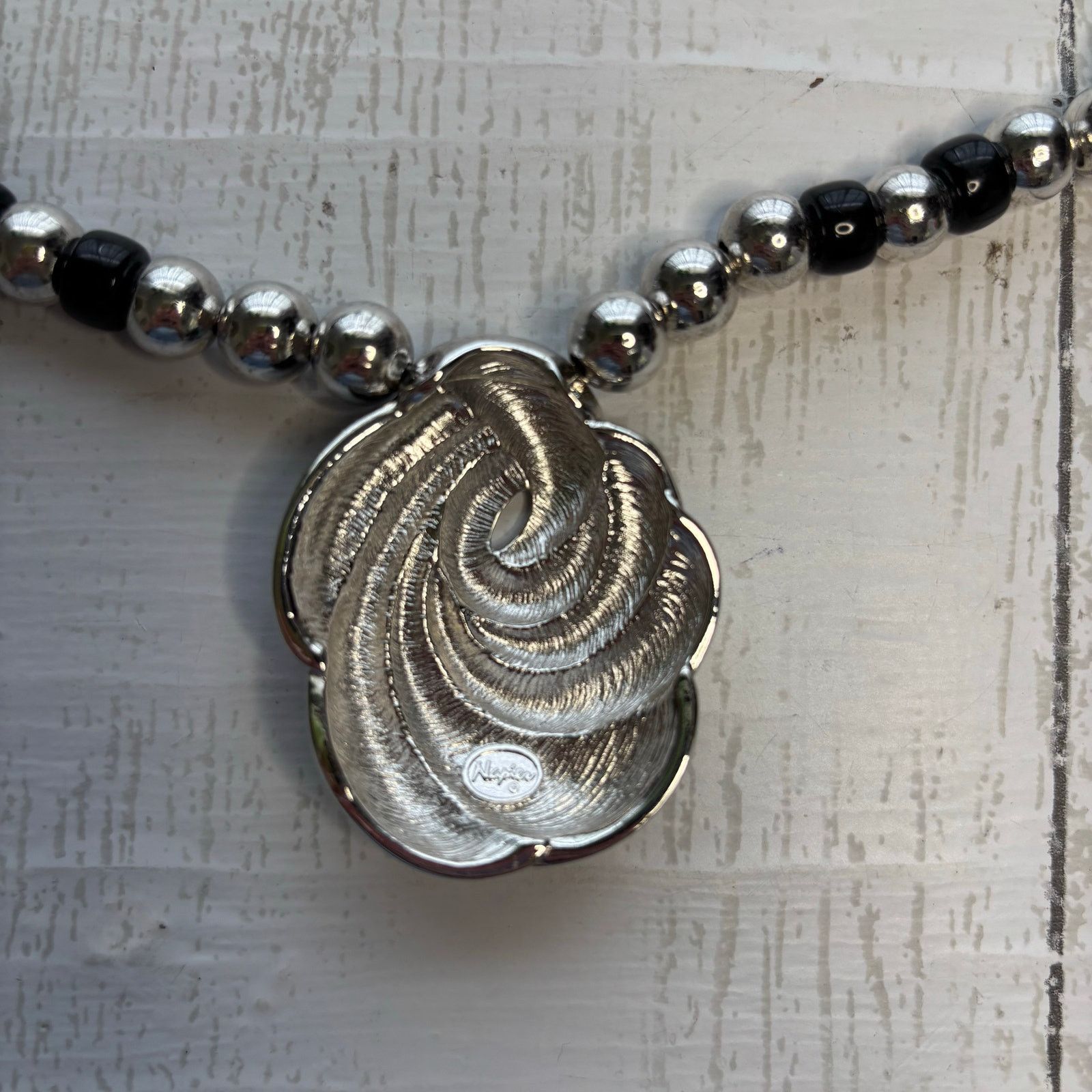 Other Vtg 1980s Napier Black & Silver Tone Swirled Disc Necklace Size ONE SIZE - 9 Thumbnail