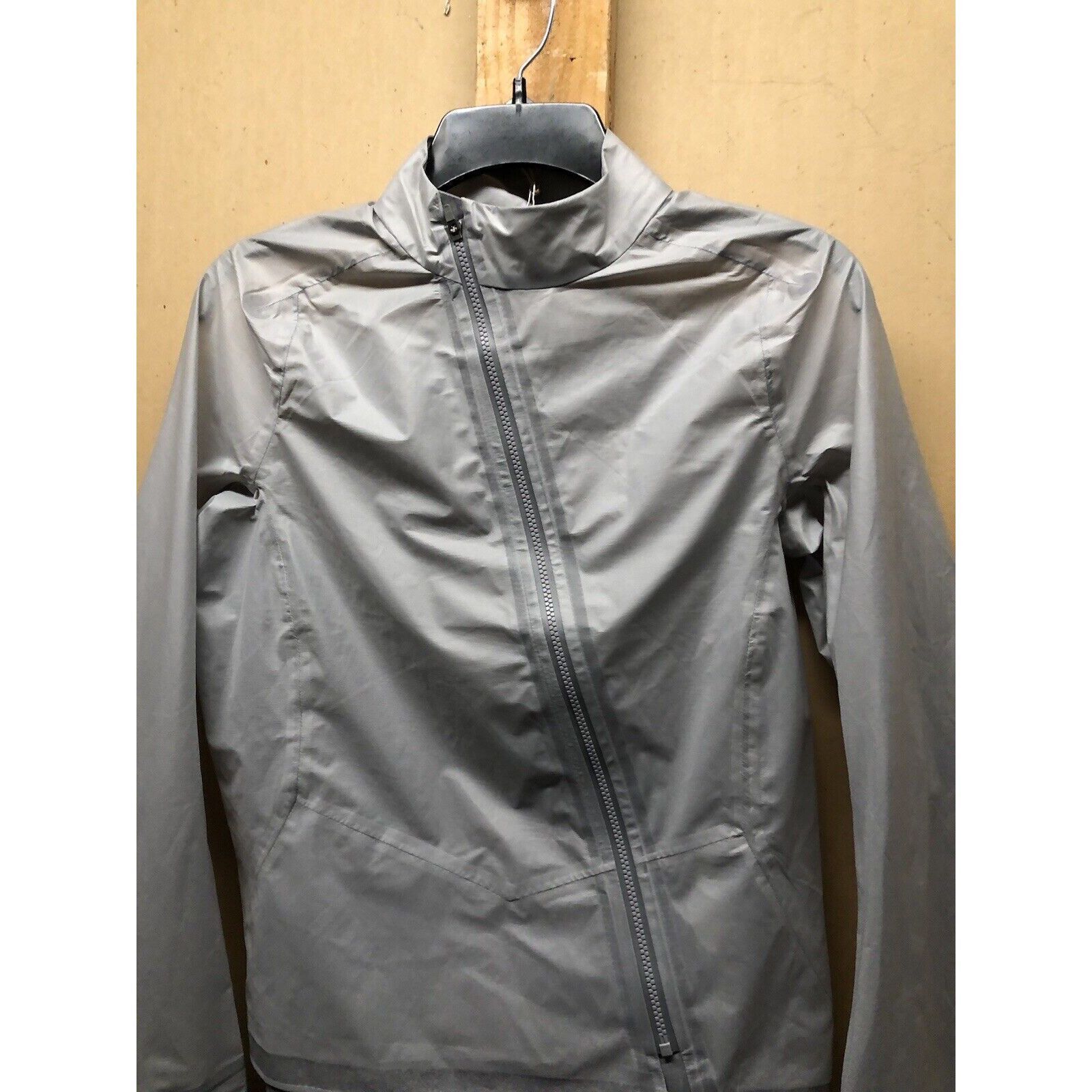 Hoka HOKA ONE ONE 1120615 SILVER Lunar Performance Shield Running Size S / US 4 / IT 40 - 2 Thumbnail