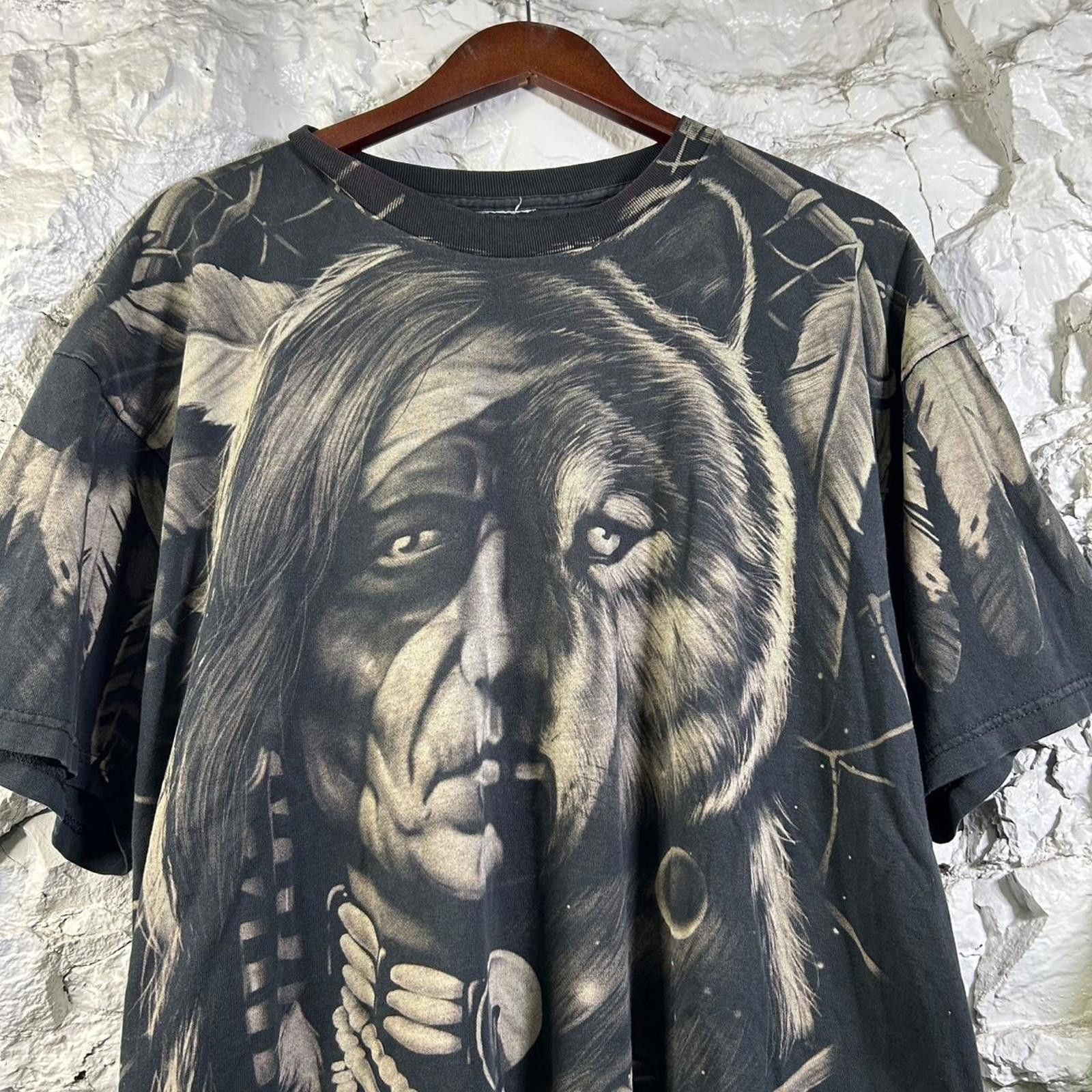 Liquid Blue 1996 Liquid Blue Native American All Over Print Tee Size XL Size US XL / EU 56 / 4 - 2 Thumbnail