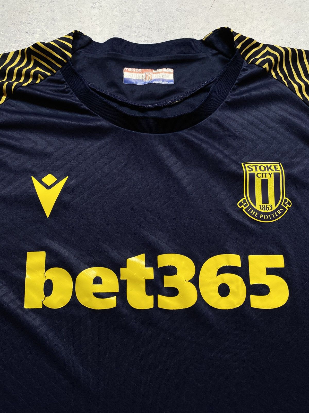 Macron Macron 2020-21 Stoke City Away Shirt Size 5XL Size US XXL / EU 58 / 5 - 4 Thumbnail