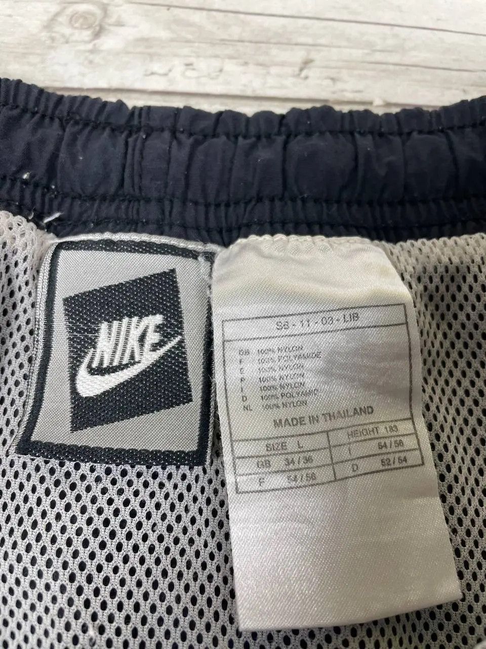 Nike Vintage Nike Big Swoosh Nylon Shorts 90s Drill Size US 34 / EU 50 - 8 Thumbnail