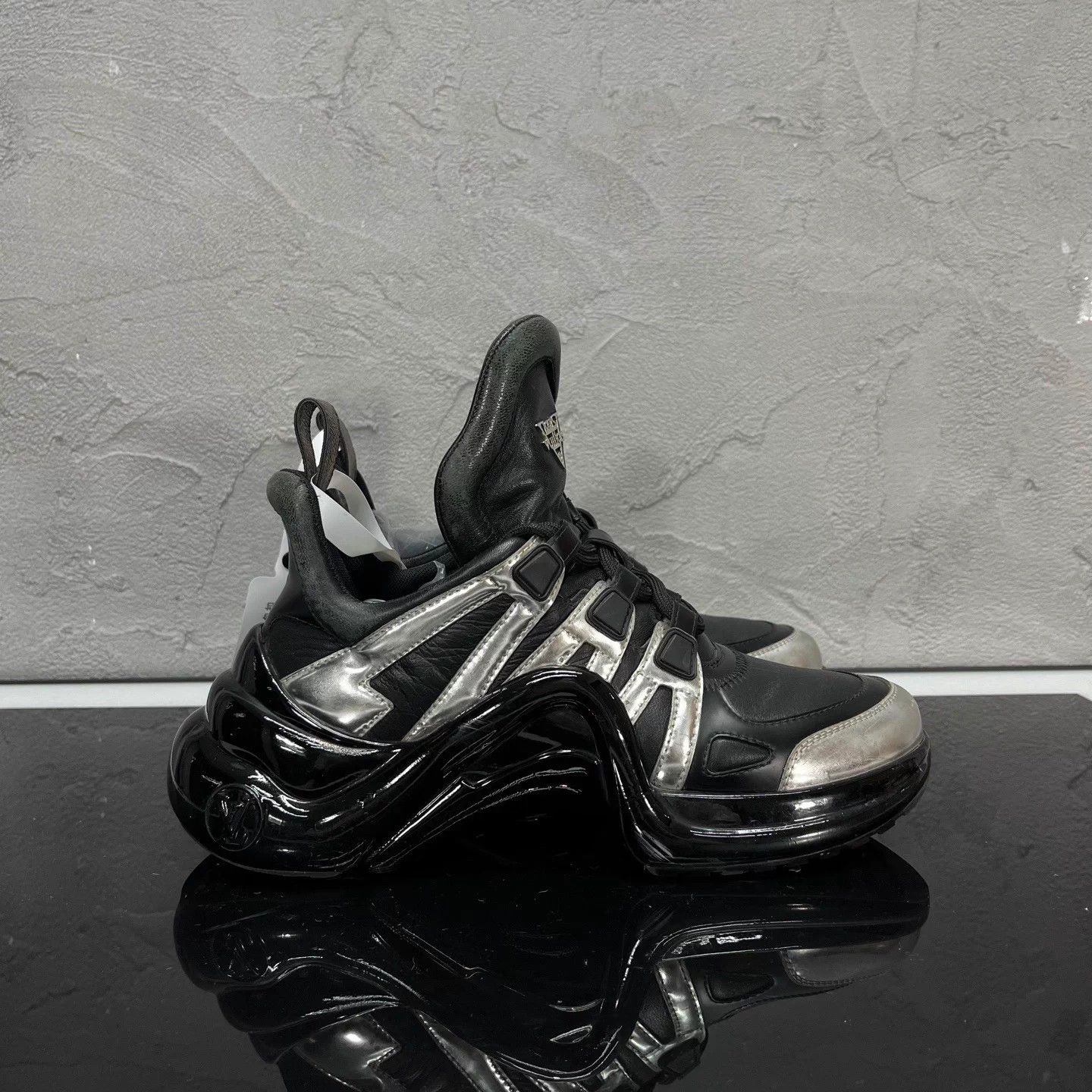 Louis Vuitton LV Archlight Black Silver Dad Sneakers 36.5 Size US 5.5 / IT 35.5 - 3 Thumbnail