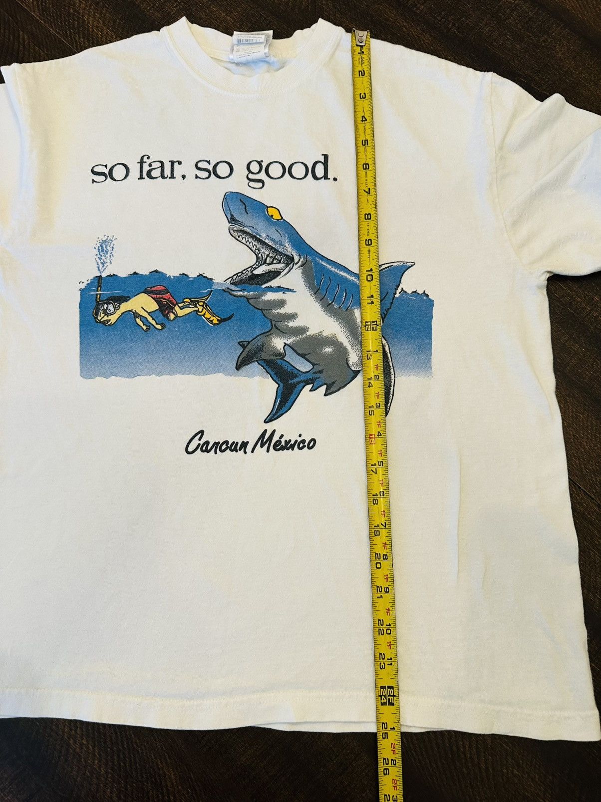 Other Vintage 90's Hungry Shark and Snorkeler T Shirt Size L Size US L / EU 52-54 / 3 - 7 Thumbnail