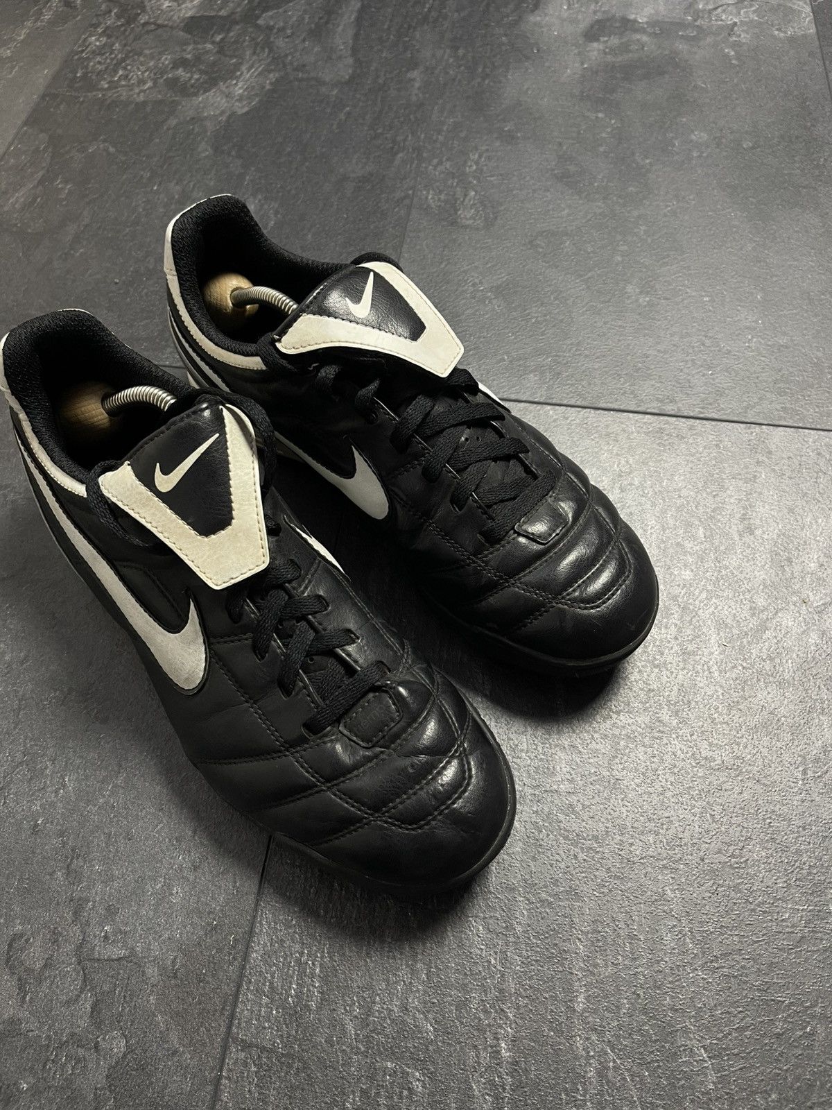 Nike × Vintage Nike Tiempo Natural 2 TF Footbal Boot Size US 9 / EU 42 - 4 Thumbnail