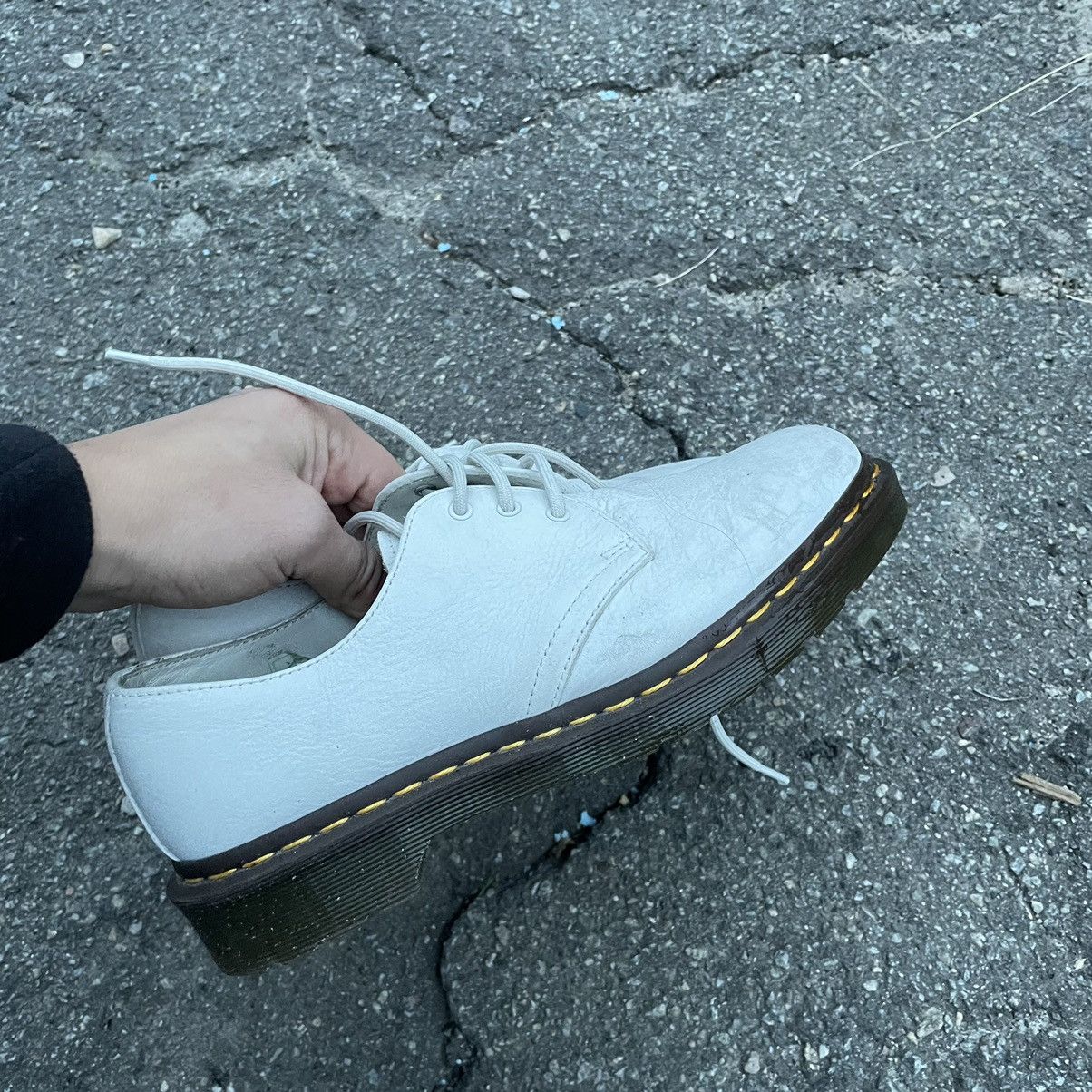 Dr. Martens Dr martens White Leather Loafers boots Vintage low shoes sne Size US 8 / IT 38 - 3 Thumbnail