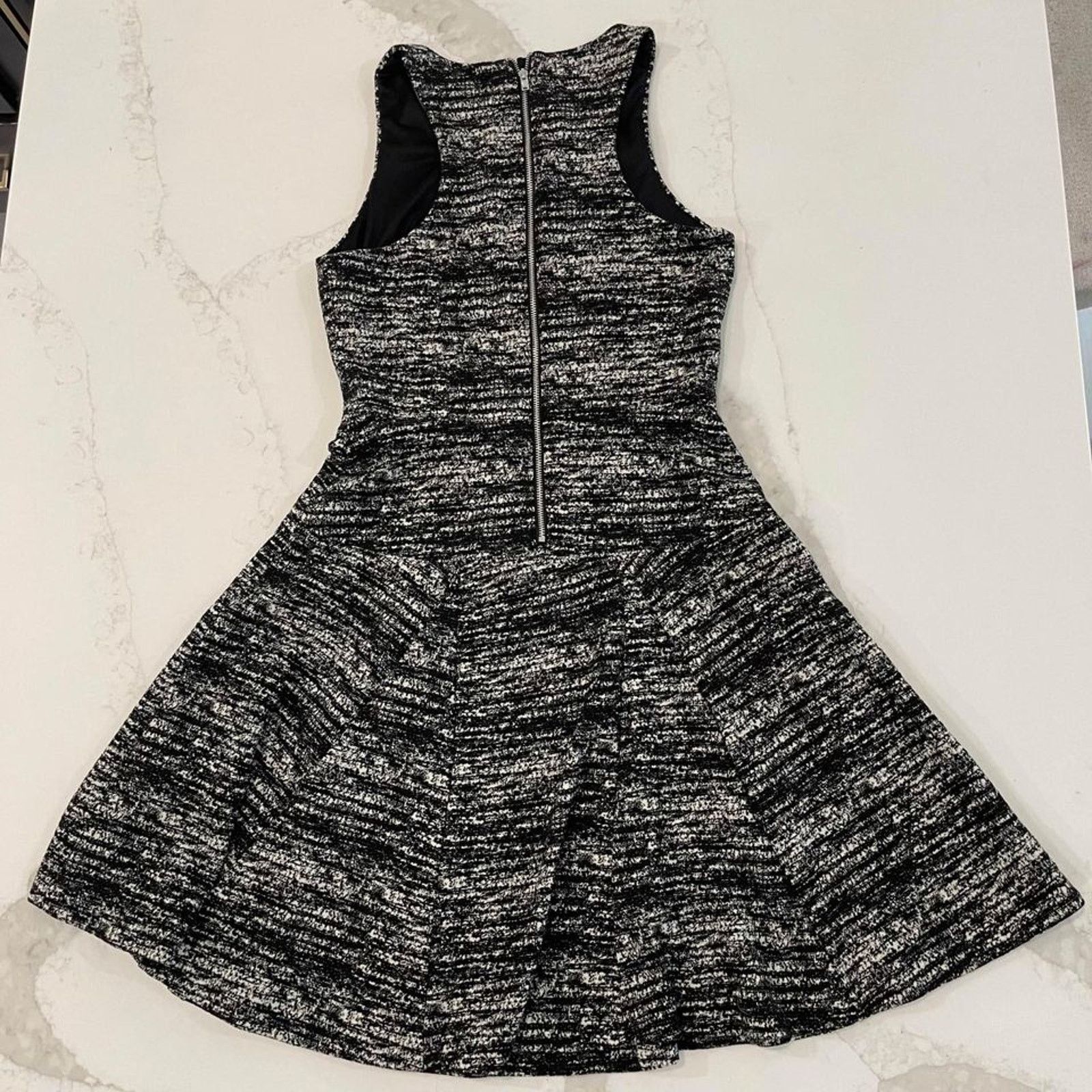 Banana Republic Banana Republic Fit and Flare Sleeveless Knit Dress Womens 2 Size XS / US 0-2 / IT 36-38 - 5 Thumbnail