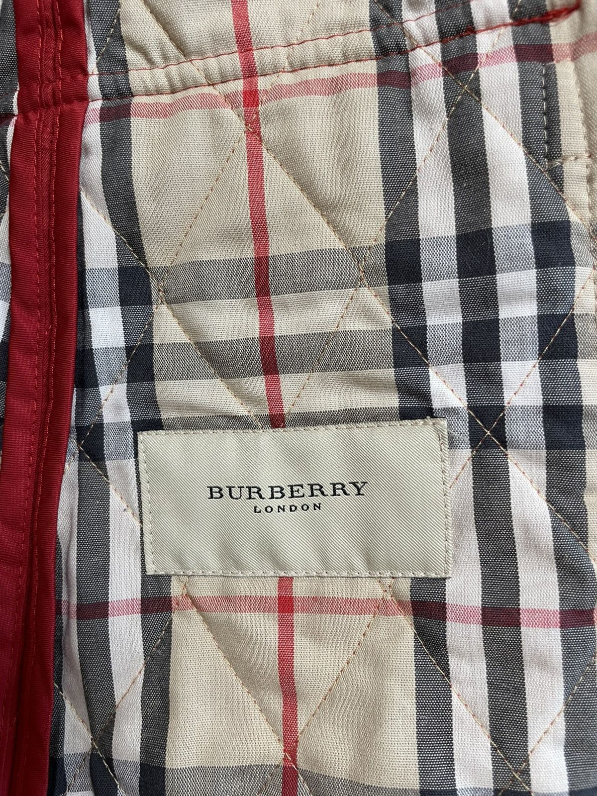 Burberry Burberry London Quilted Women’s Red Jacket - Size L Size L / US 10 / IT 46 - 4 Thumbnail