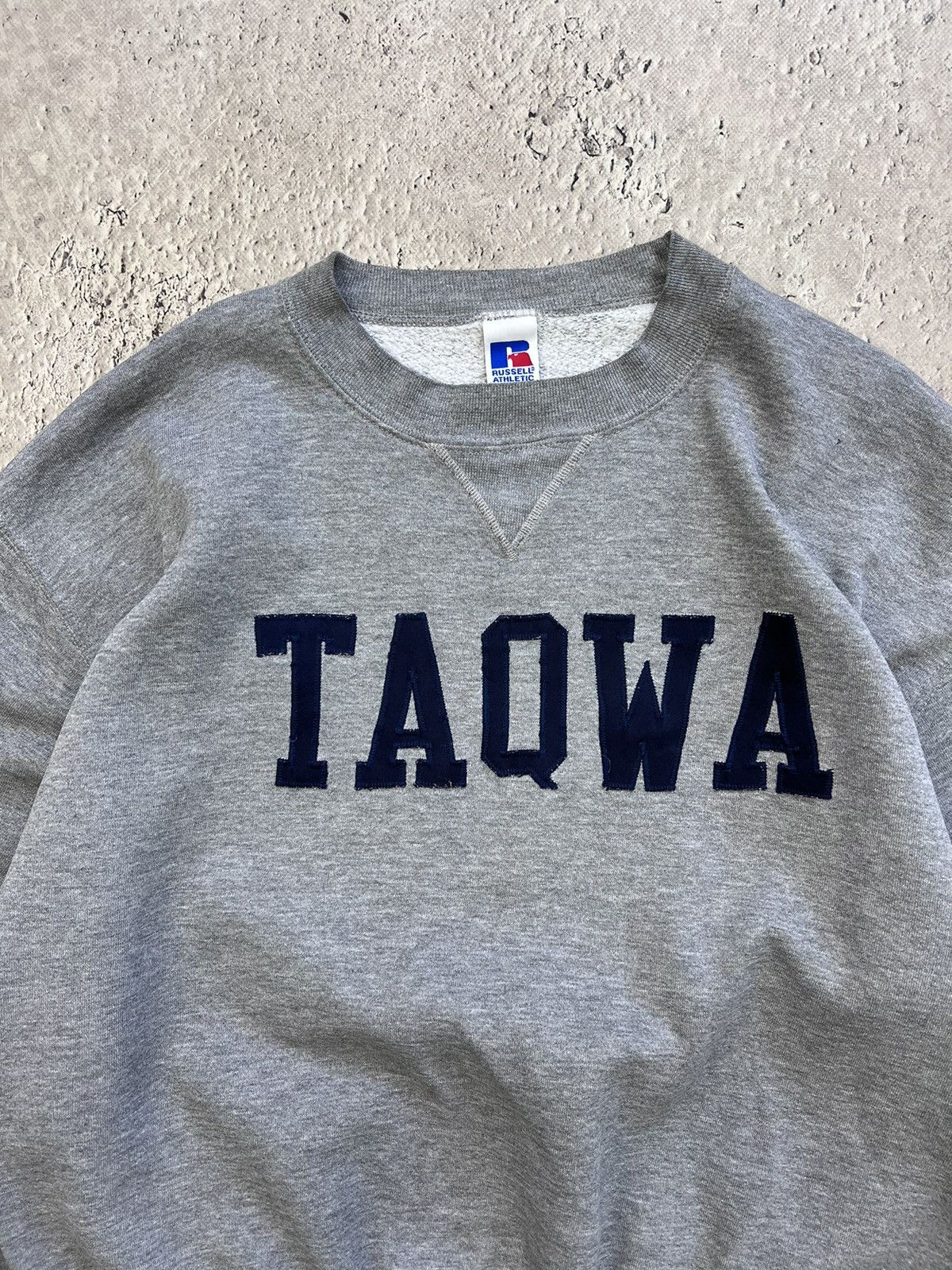 Russell Athletic × Vintage Crazy BOXY 90s Vintage Russell Athletic Crewneck sweatshirt Size US XL / EU 56 / 4 - 4 Thumbnail