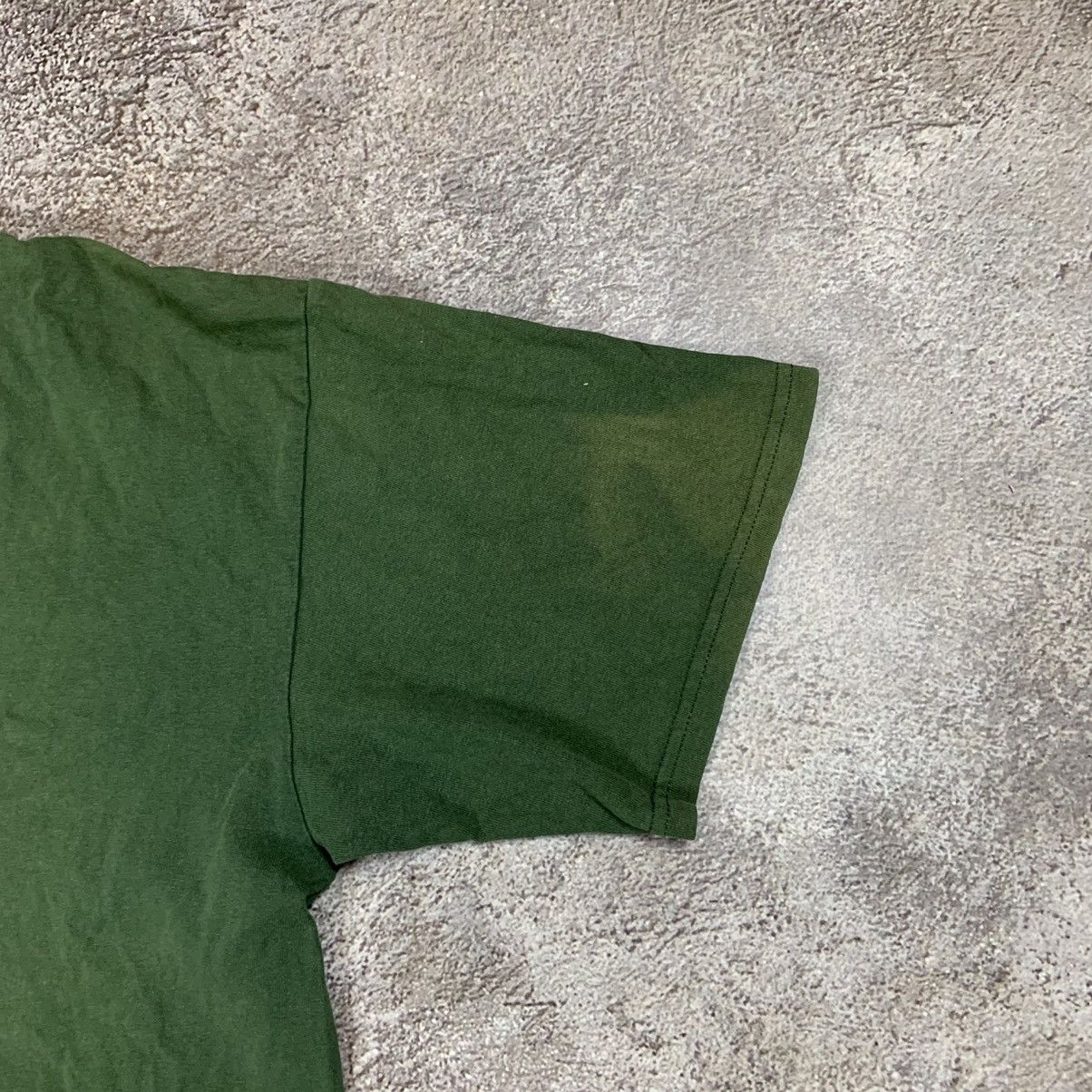 Vintage Vintage 90s Sun Faded Yoda Graphic Tee Streetwear Cropped L Size US L / EU 52-54 / 3 - 5 Thumbnail