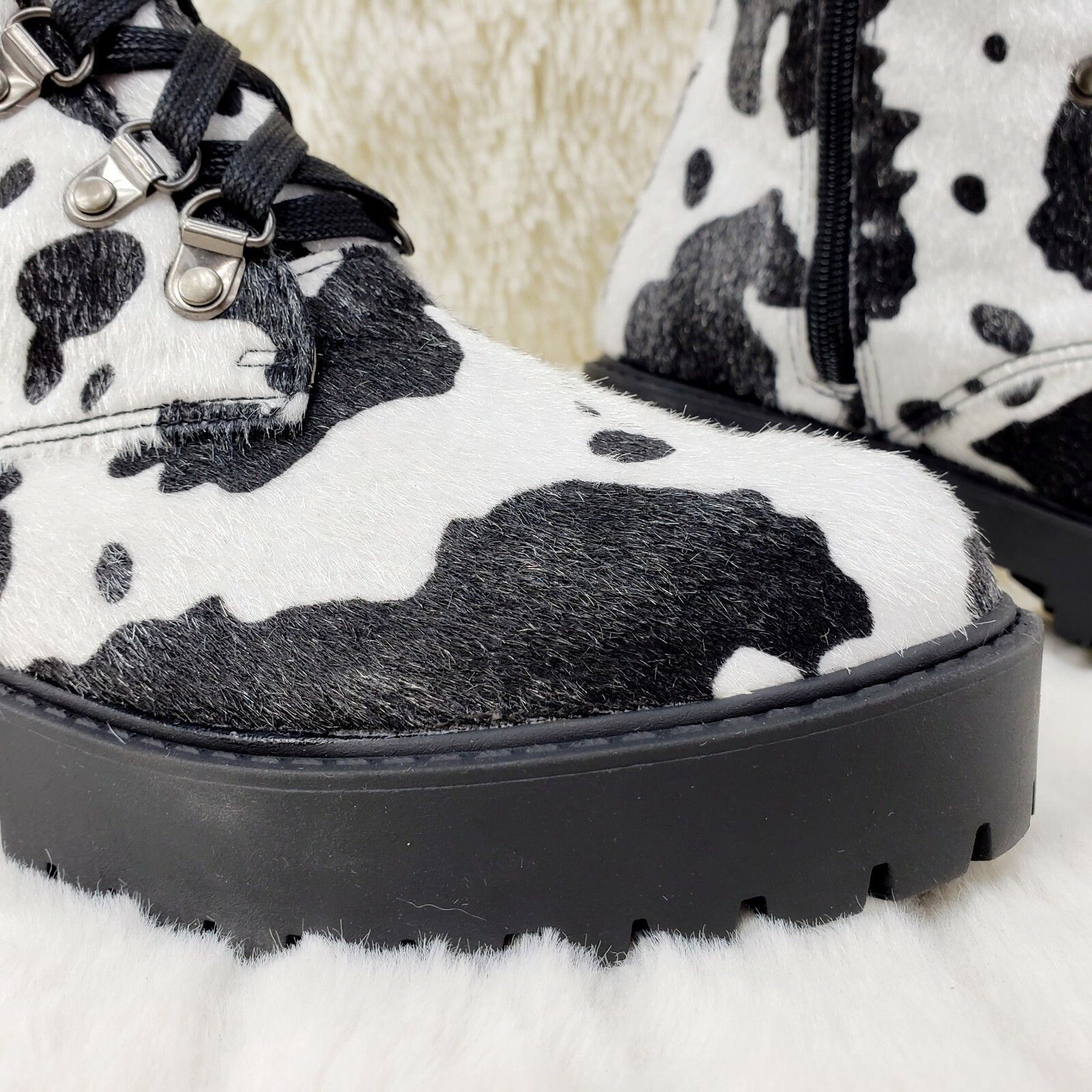 Other Savage Goth Punk Rock Faux Cow Fur Lace Up Platform Combat K Size US 6 / IT 36 - 9 Thumbnail