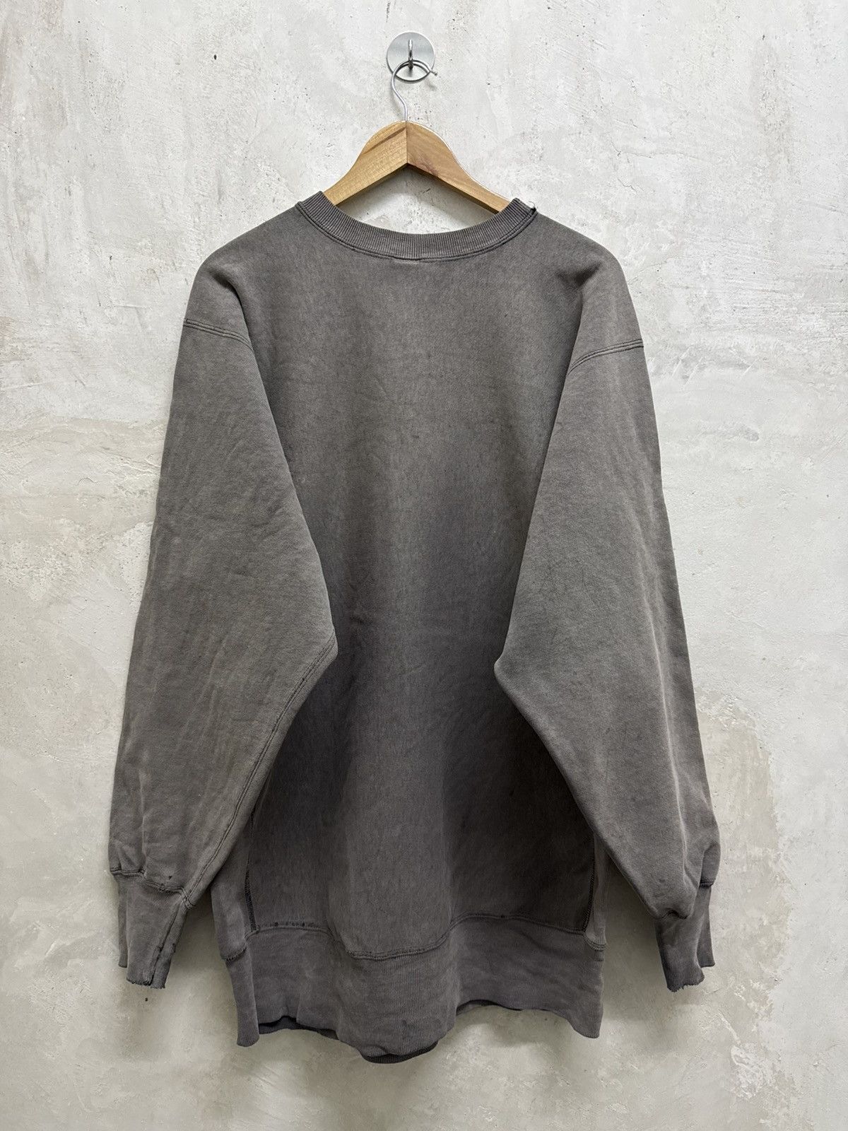 Champion Vintage 90’s Distressed Champion Reverse Weave Crewneck Size US XXL / EU 58 / 5 - 4 Thumbnail