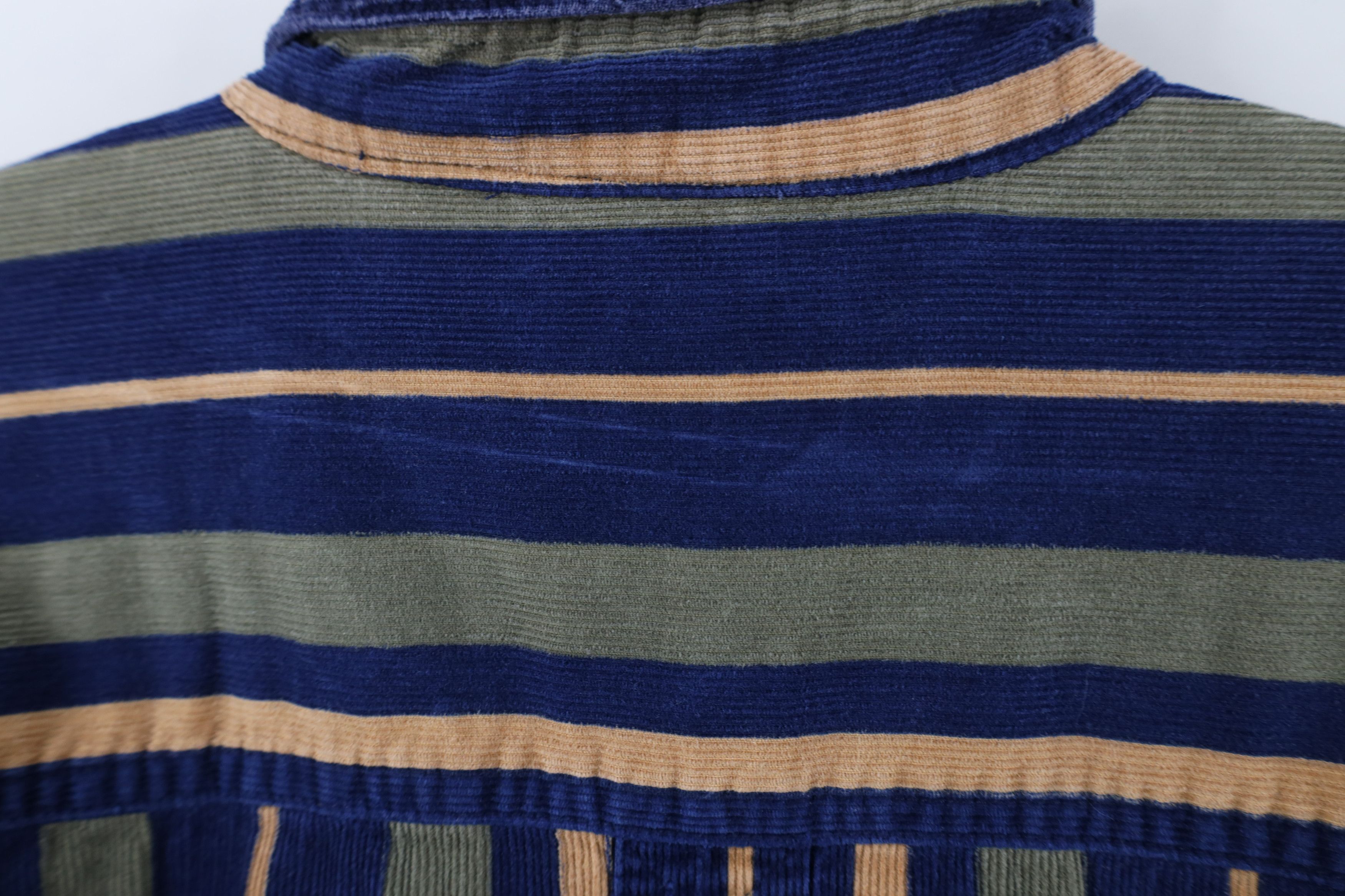 Vintage Vintage 90s Streetwear Striped Corduroy Button Down Shirt Size US L / EU 52-54 / 3 - 9 Thumbnail