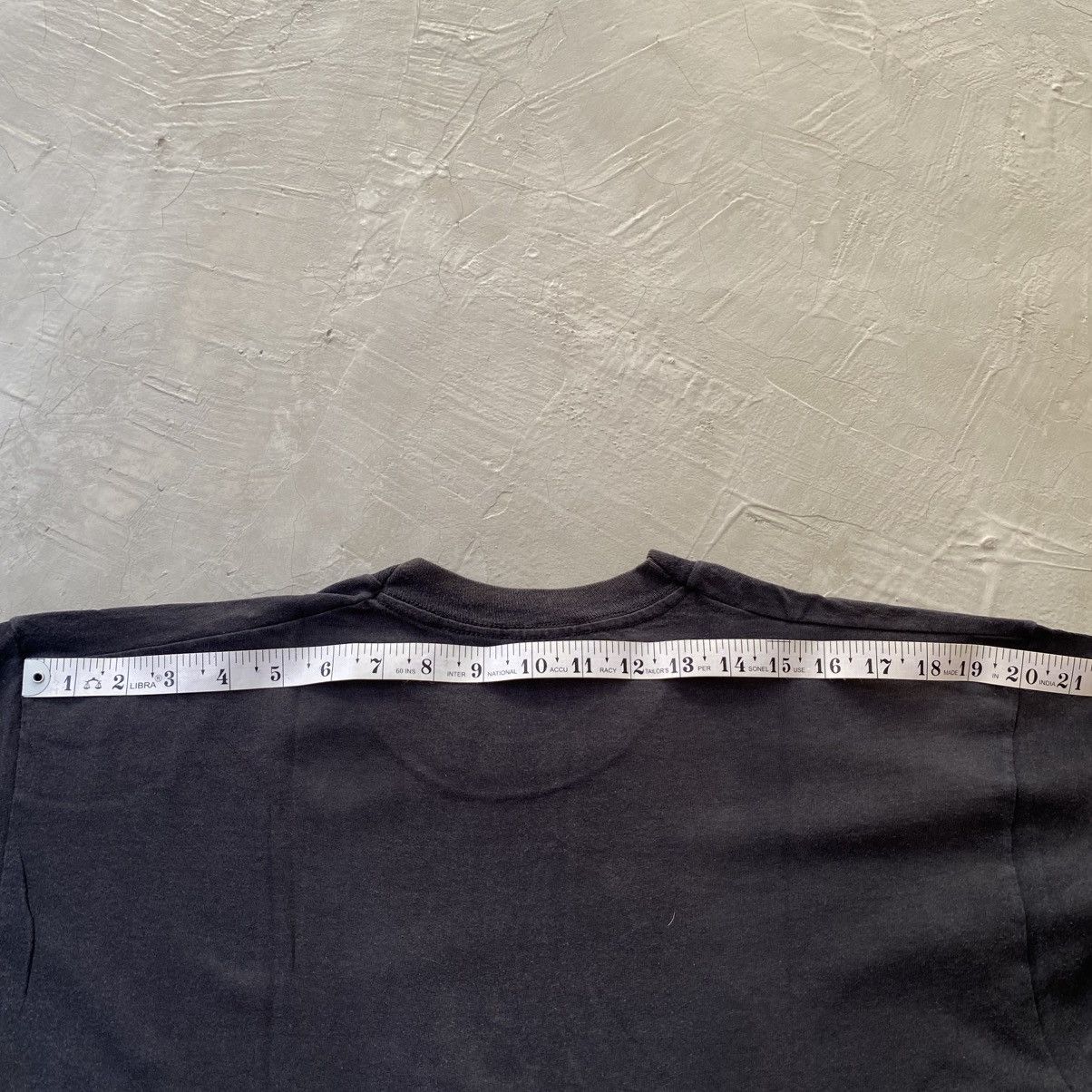 Warner Bros Vintage 1995 Warner Bros. Looney Tunes "Blast" t-shirt Size US L / EU 52-54 / 3 - 9 Thumbnail