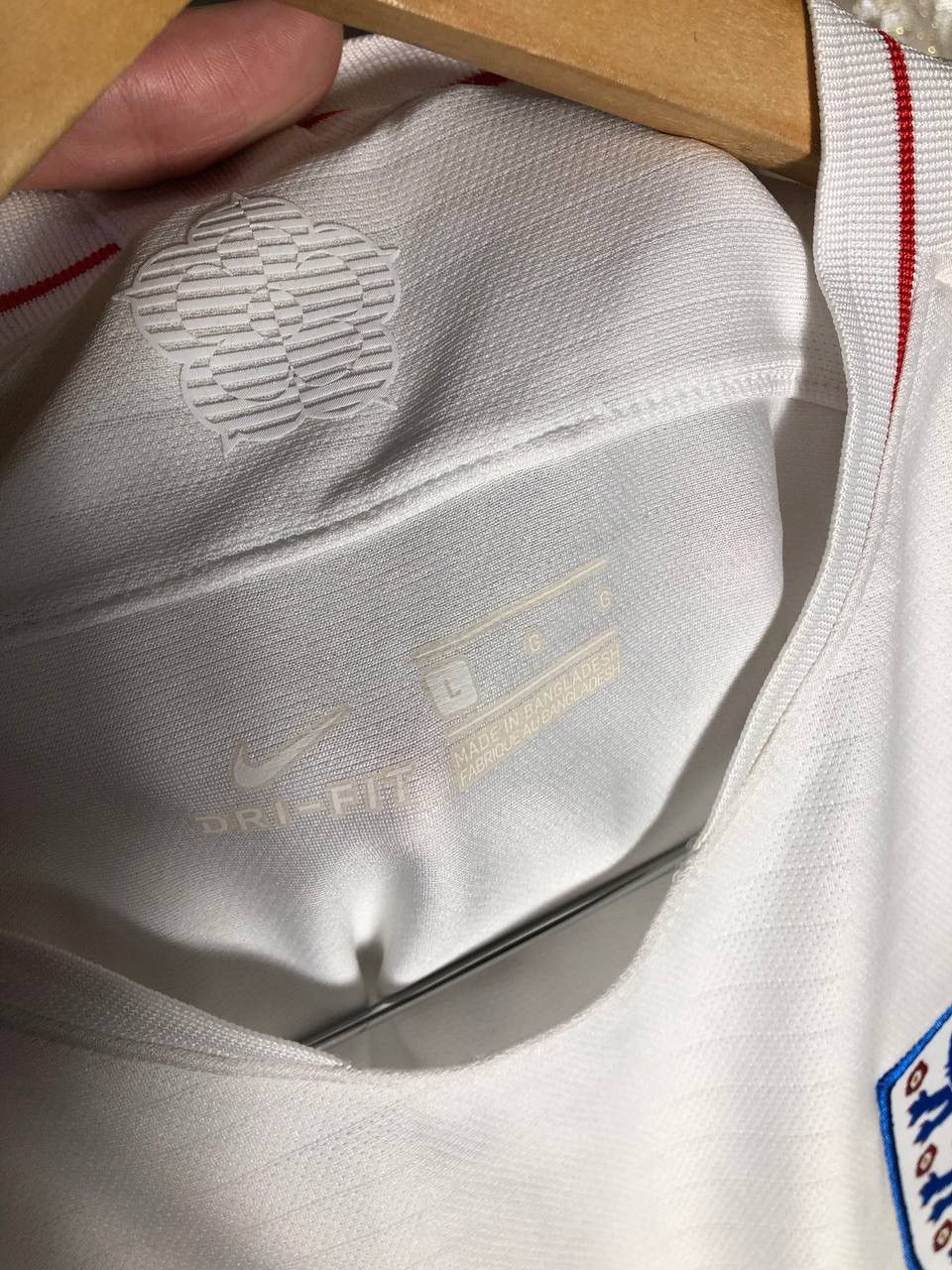 Nike VINTAGE NIKE ENGLAND SOCCER JERSEY MANCHESTER RETRO Y2K 90s Size US L / EU 52-54 / 3 - 3 Thumbnail