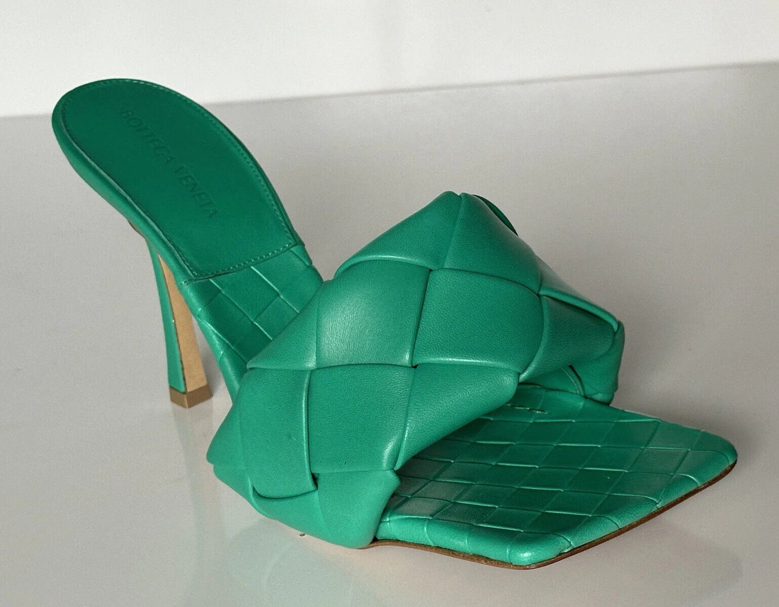 image of Bottega Veneta O1Loc1C0324 608854 Lido Mule Shoess In Green Shoes, Women's