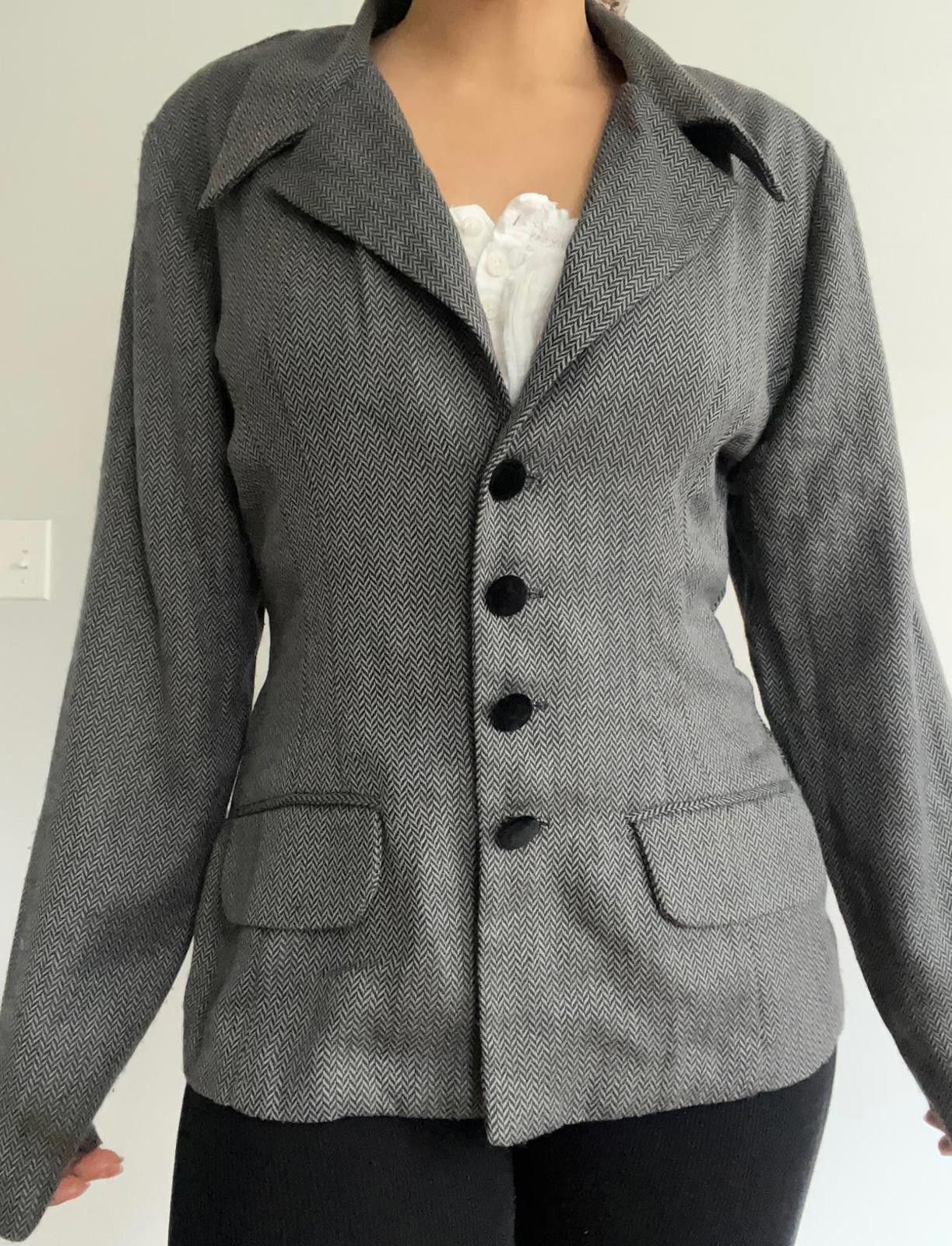 Other Women’s cute black blazer fitted well Size S / US 4 / IT 40 - 2 Thumbnail