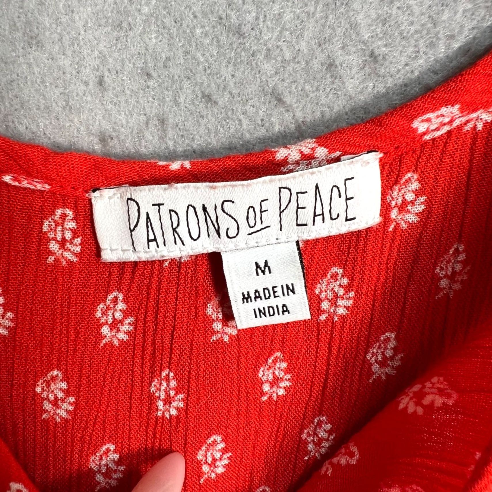 Vintage VINTAGE Patrons Of Peace Women's Sleeveless Floral Top Size Medium Red Rayon Bohemian Spring Summer Size M / US 6-8 / IT 42-44 - 3 Thumbnail