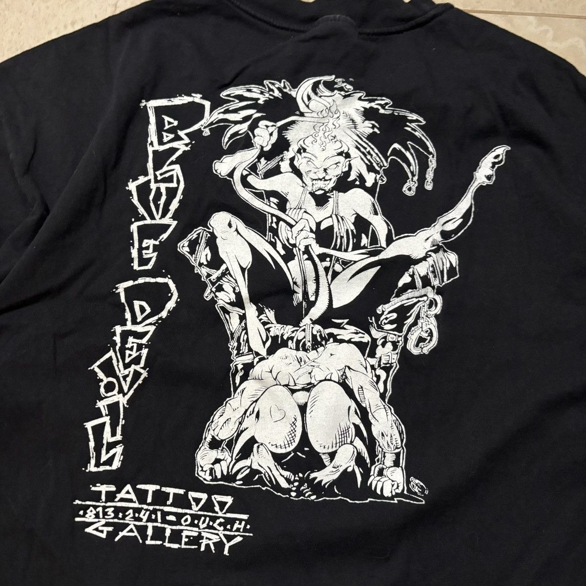 Vintage vtg 2000s I Love Pain tattoo emo goth devil graphic t-shirt Size US XL / EU 56 / 4 - 5 Thumbnail