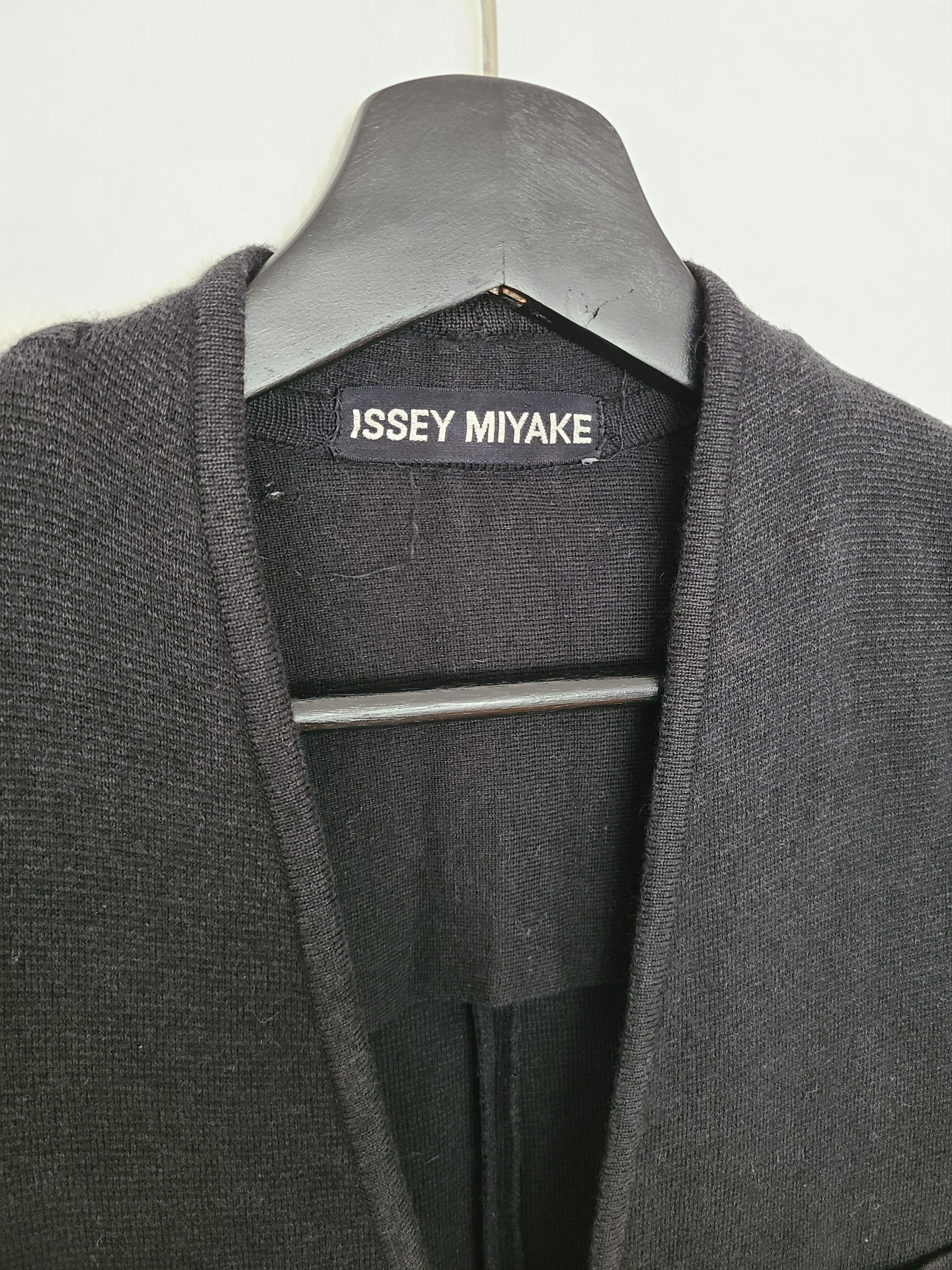 Issey Miyake Vintage Wool Cardigan Size US M / EU 48-50 / 2 - 2 Thumbnail