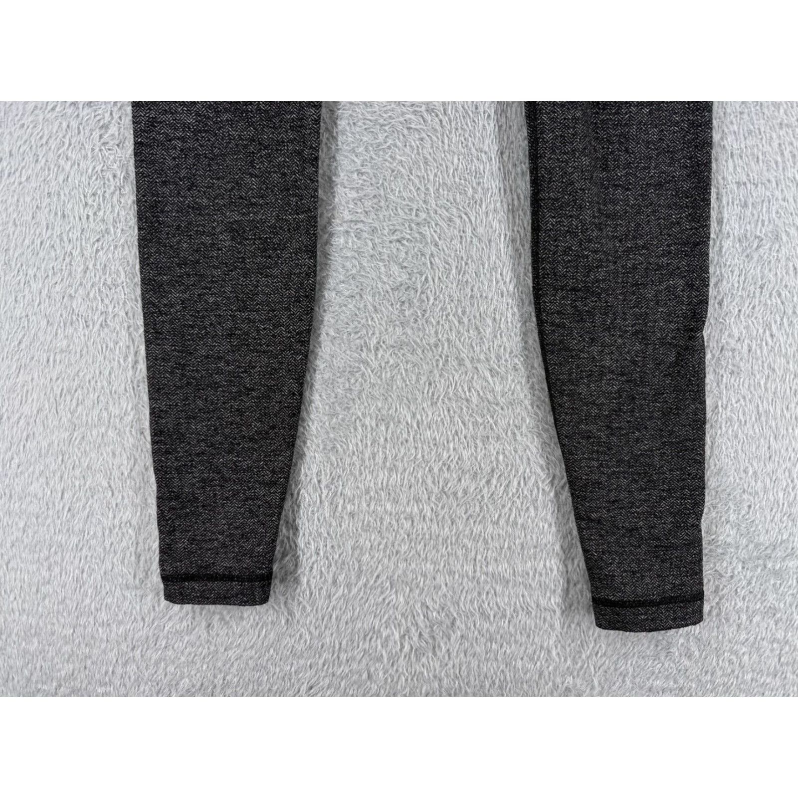 Lululemon Lululemon Wunder Under Pants Womens 8 Gray Textured Luon Fabric W5477S Yoga Activewear Pants 30.5 in Inseam Women Womens Size 30" / US 8 / IT 44 - 2 Thumbnail