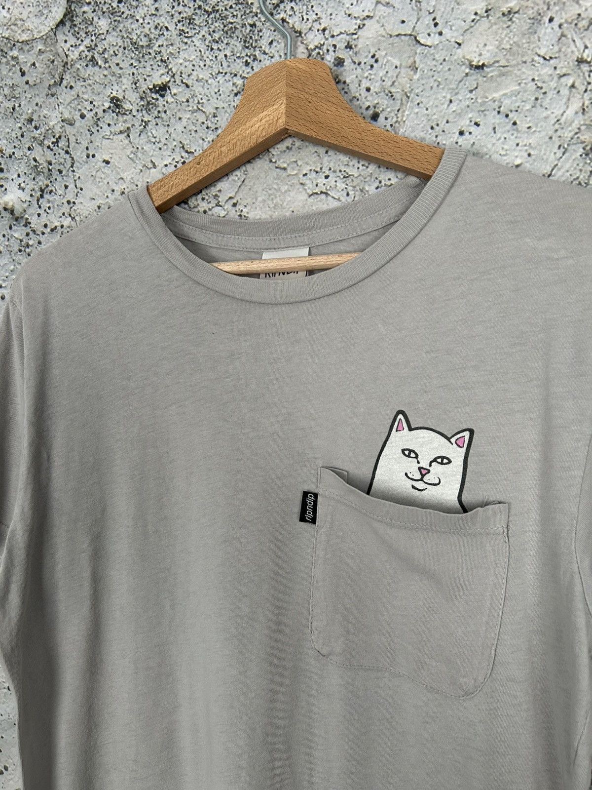 RIPNDIP Ripndip Pocket Cat Graphic Tee Streetwear Alternative Skate Size US S / EU 44-46 / 1 - 2 Thumbnail