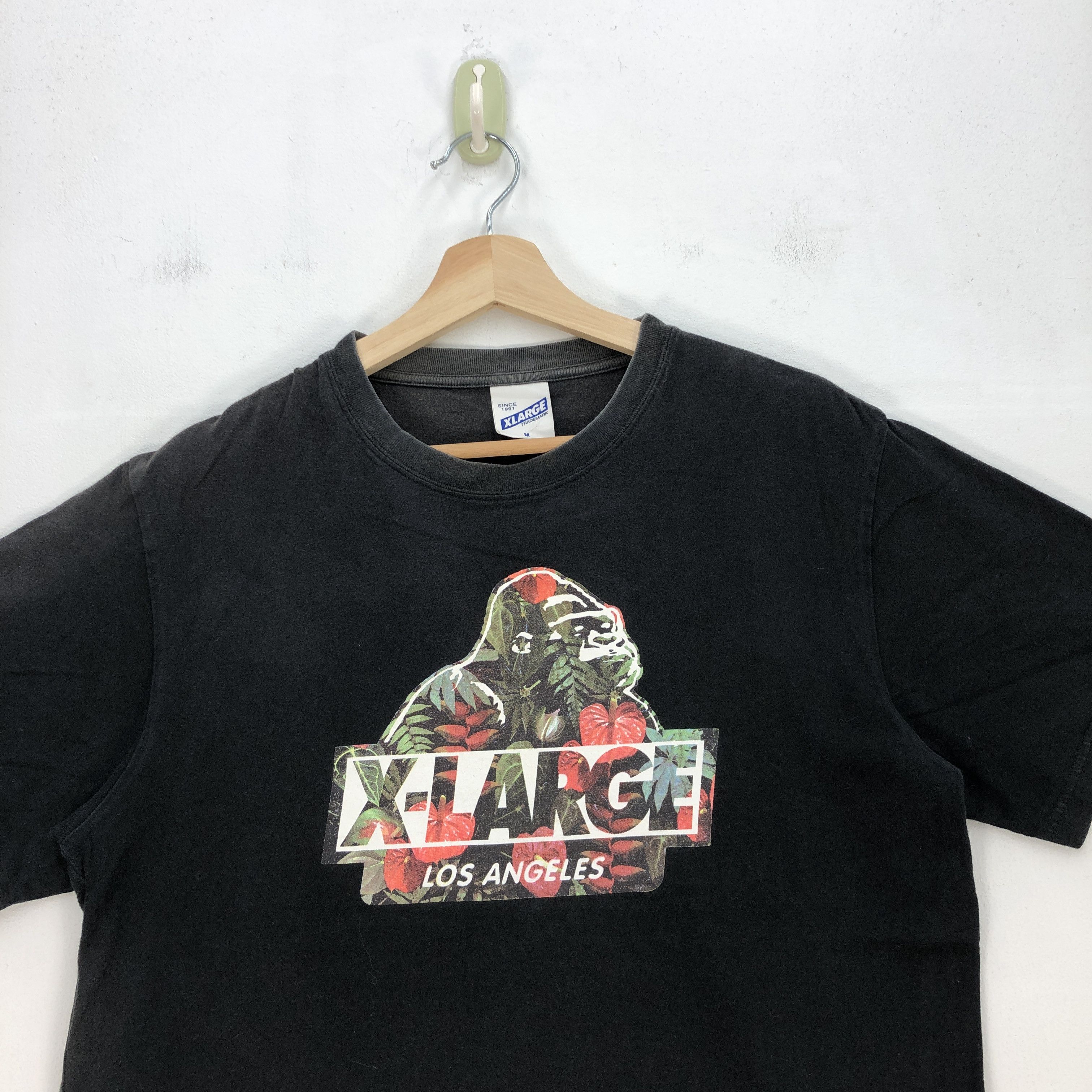 Vintage Vintage X Large T Shirt Vintage Bape XLarge Tees Size US M / EU 48-50 / 2 - 2 Thumbnail