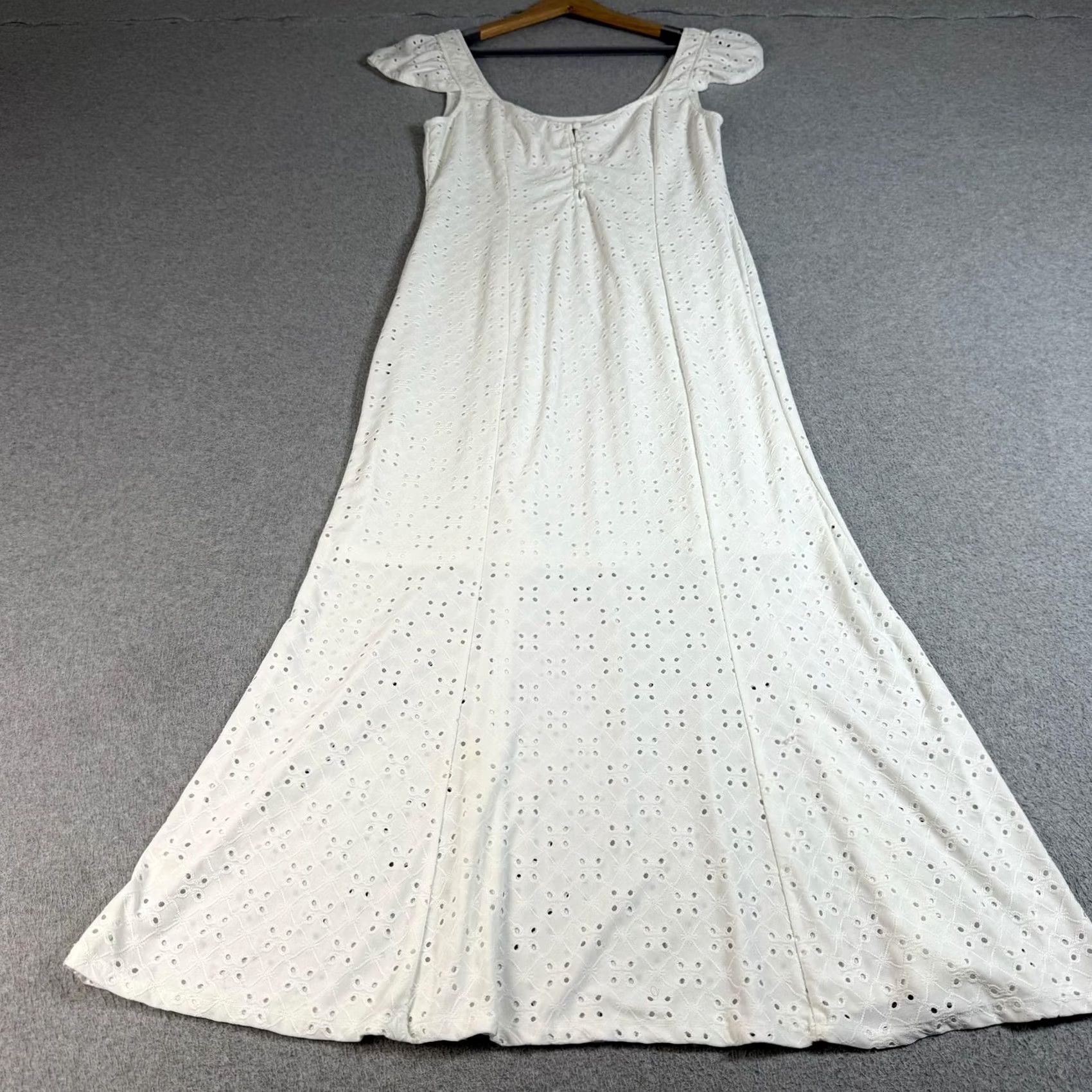Vintage Wayf Dress Women M White Lace Eyelet Maxi Puff Sleeve Boho Cottage Coastal Size M / US 6-8 / IT 42-44 - 2 Thumbnail