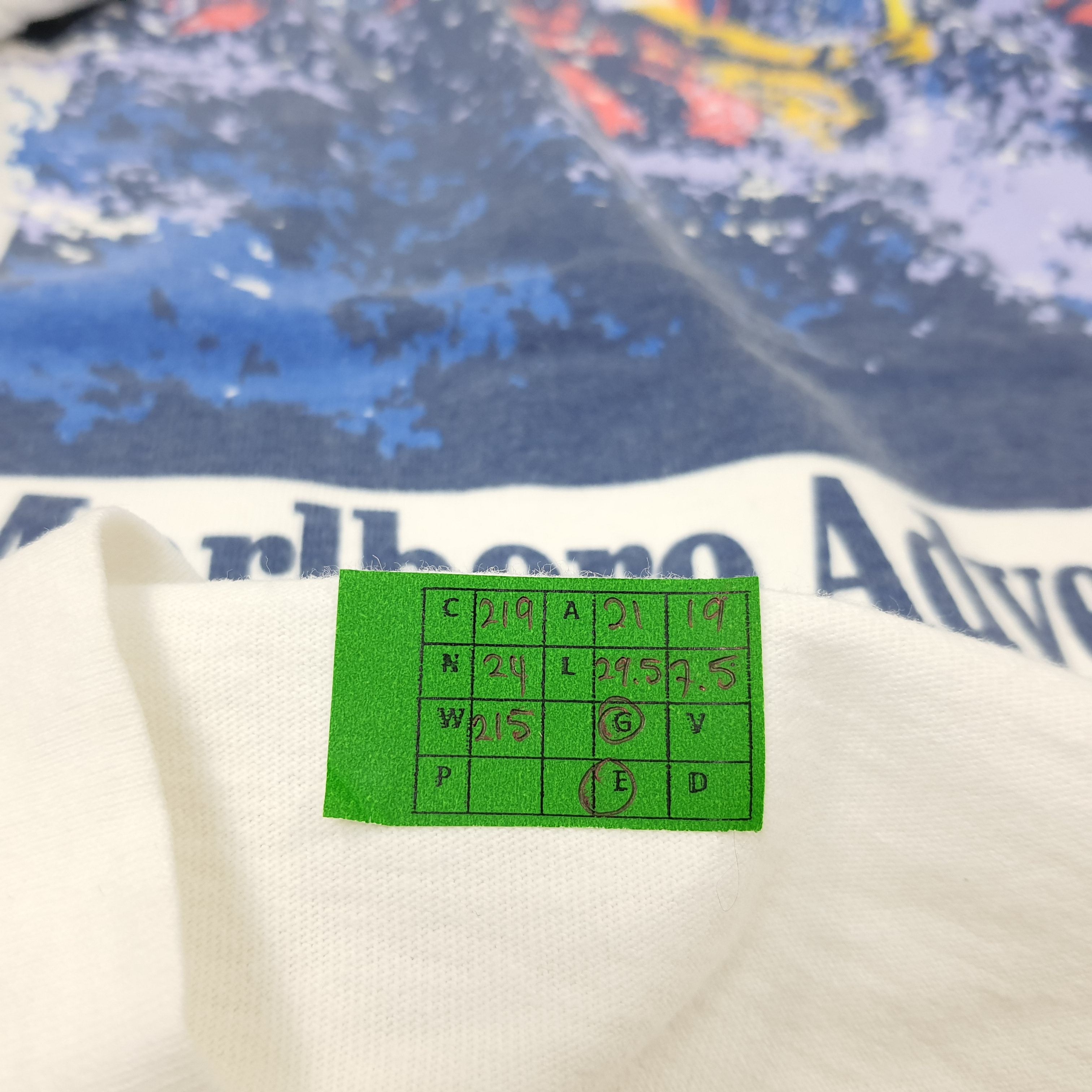 Vintage Marlboro Adventure Team Pocket Sports Tshirt C219N24